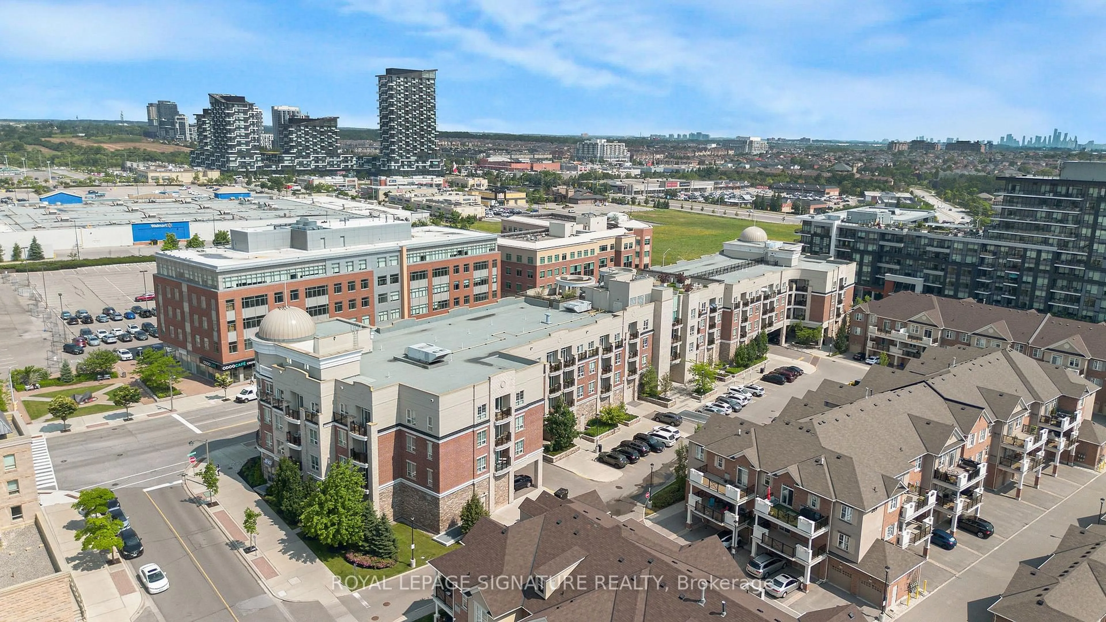 A pic from outside/outdoor area/front of a property/back of a property/a pic from drone, city buildings view from balcony for 216 Oak Park Blvd #304, Oakville Ontario L6H 7S8