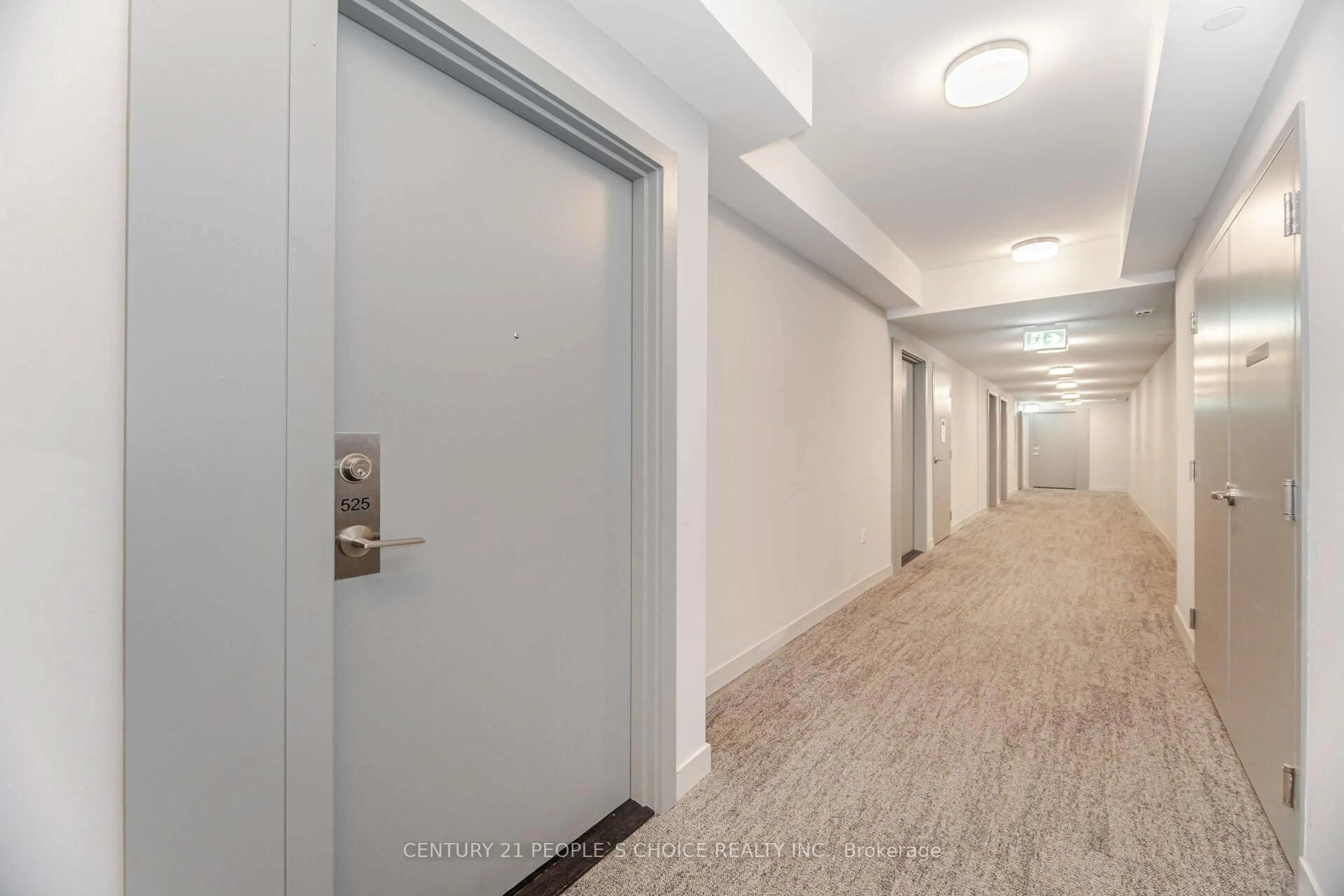 Indoor foyer for 859 The Queensway #525, Toronto Ontario M8Z 1N8