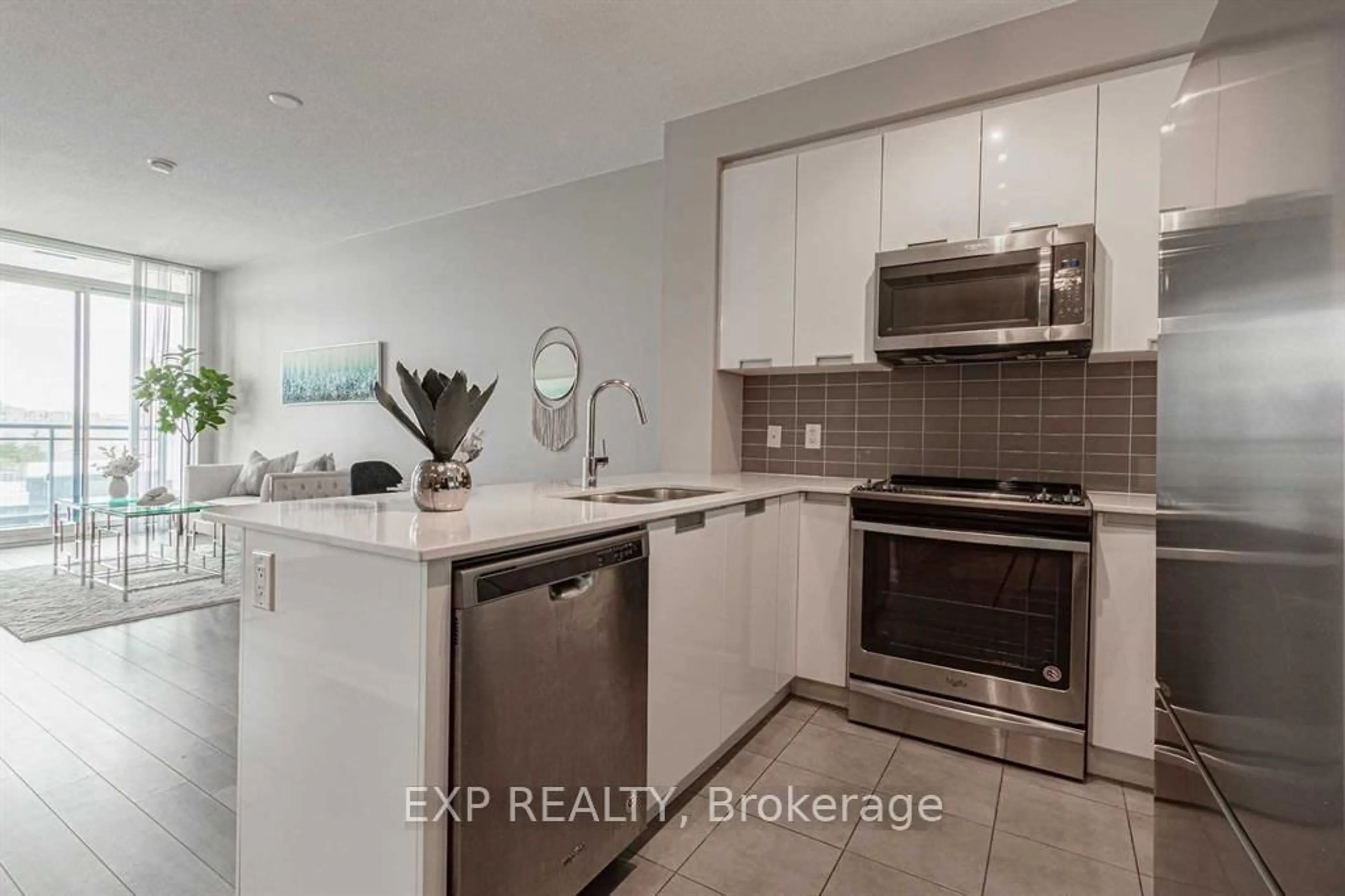 Unknown for 5033 FOUR SPRINGS Ave #815, Mississauga Ontario L5R 0G6