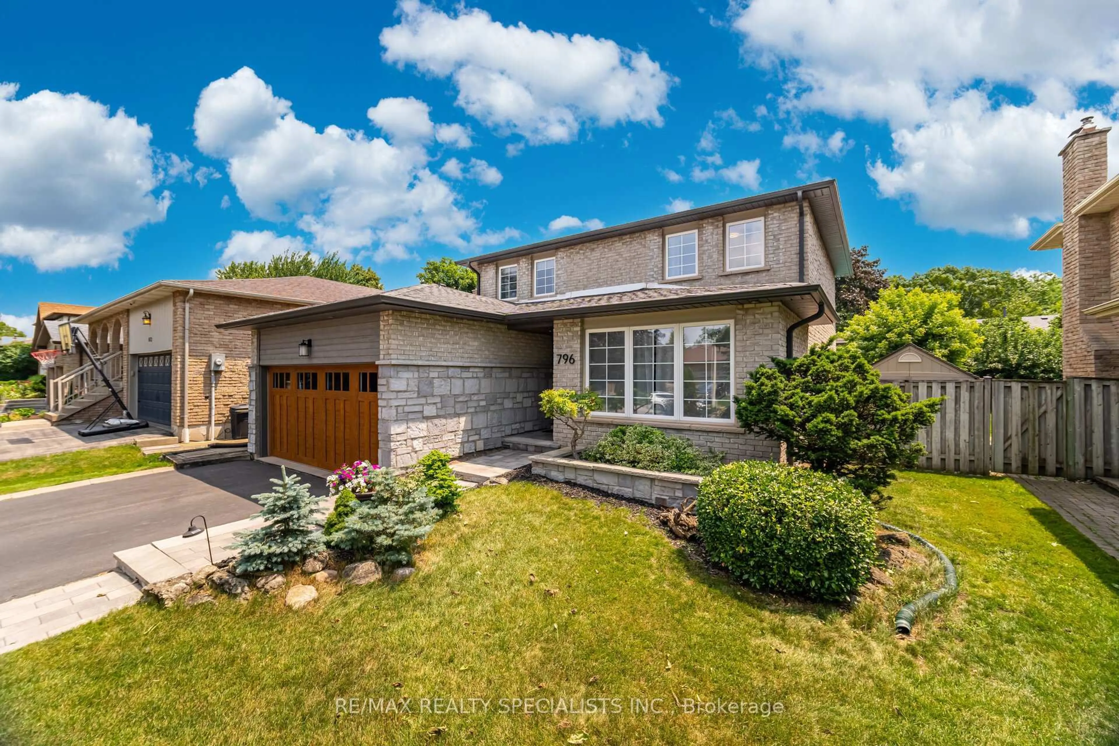 Unknown for 796 Childs Dr, Milton Ontario L9T 4J2