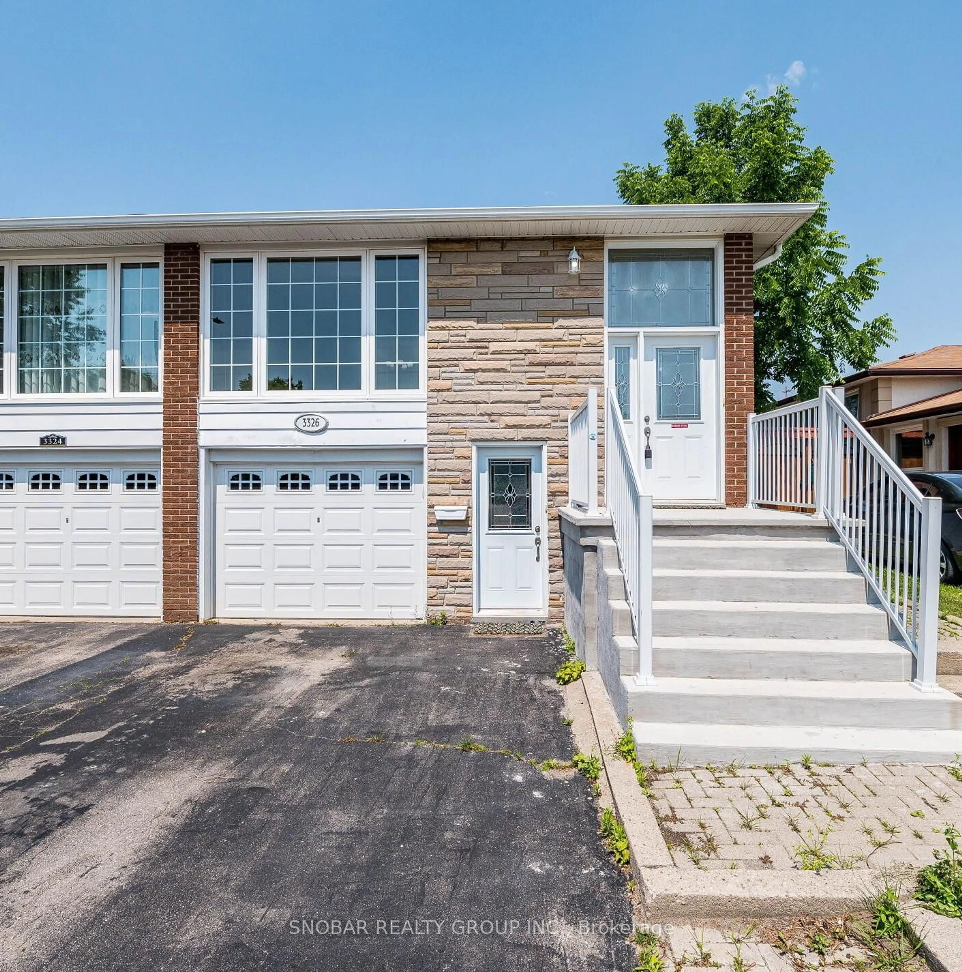 Unknown for 3326 Homark Dr, Mississauga Ontario L4Y 2K4