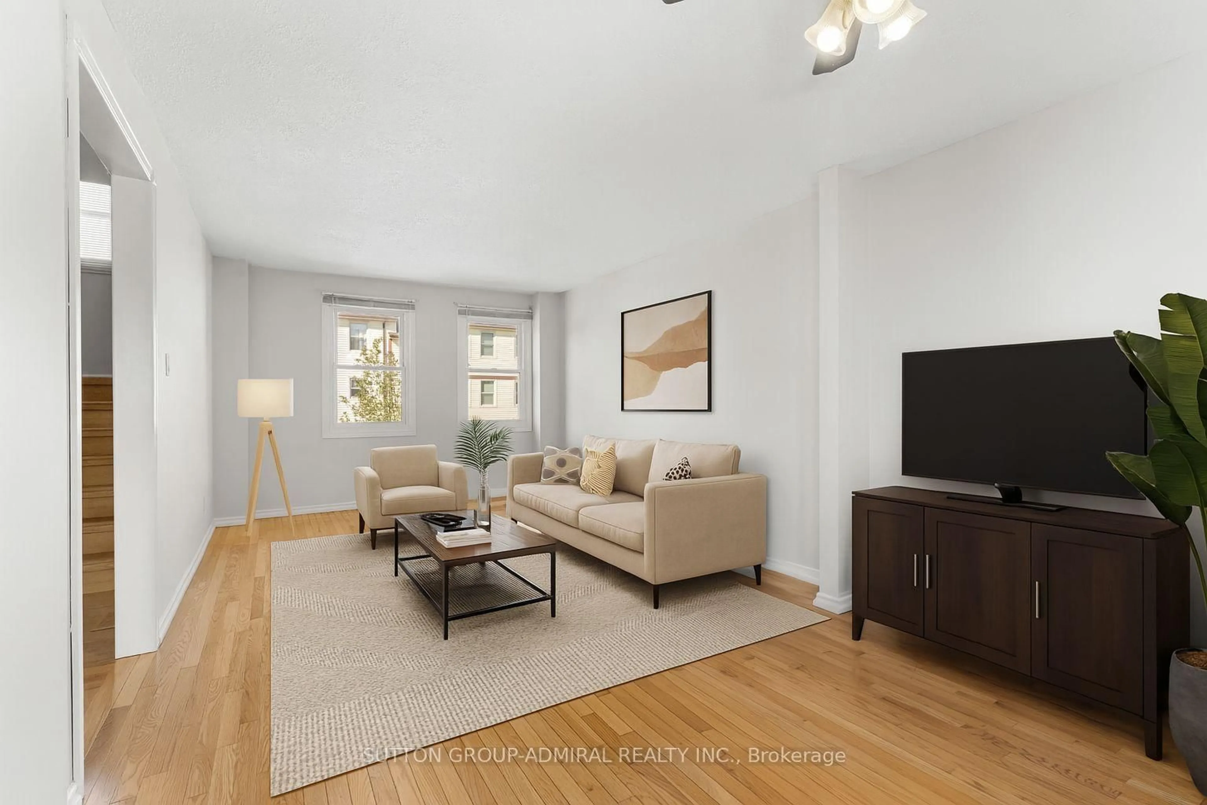 Living room with furniture, unknown for 7340 Copenhagen Rd #63, Mississauga Ontario L5N 2S5