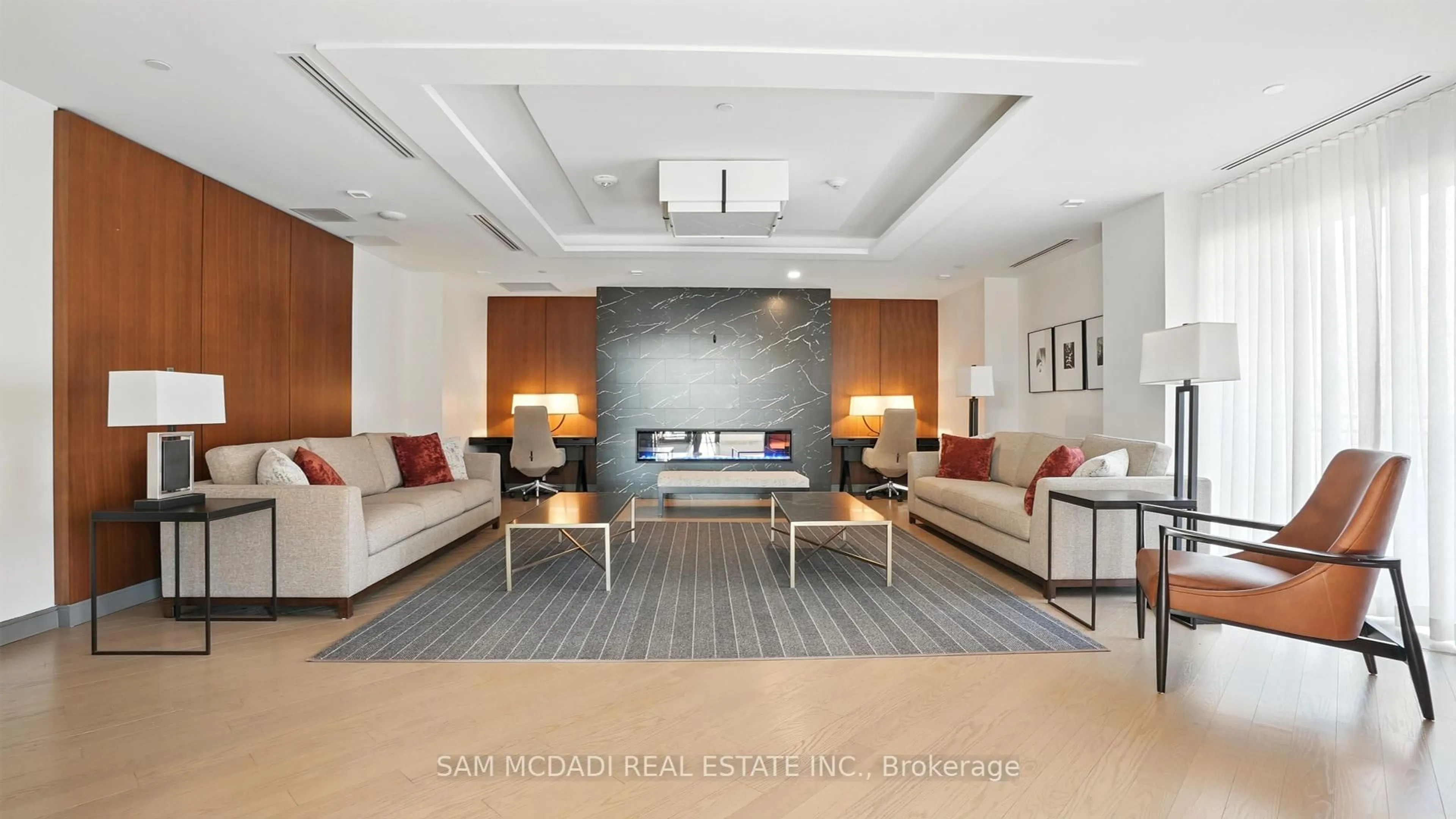 Lobby for 1575 Lakeshore Rd #415, Mississauga Ontario L5J 0B1