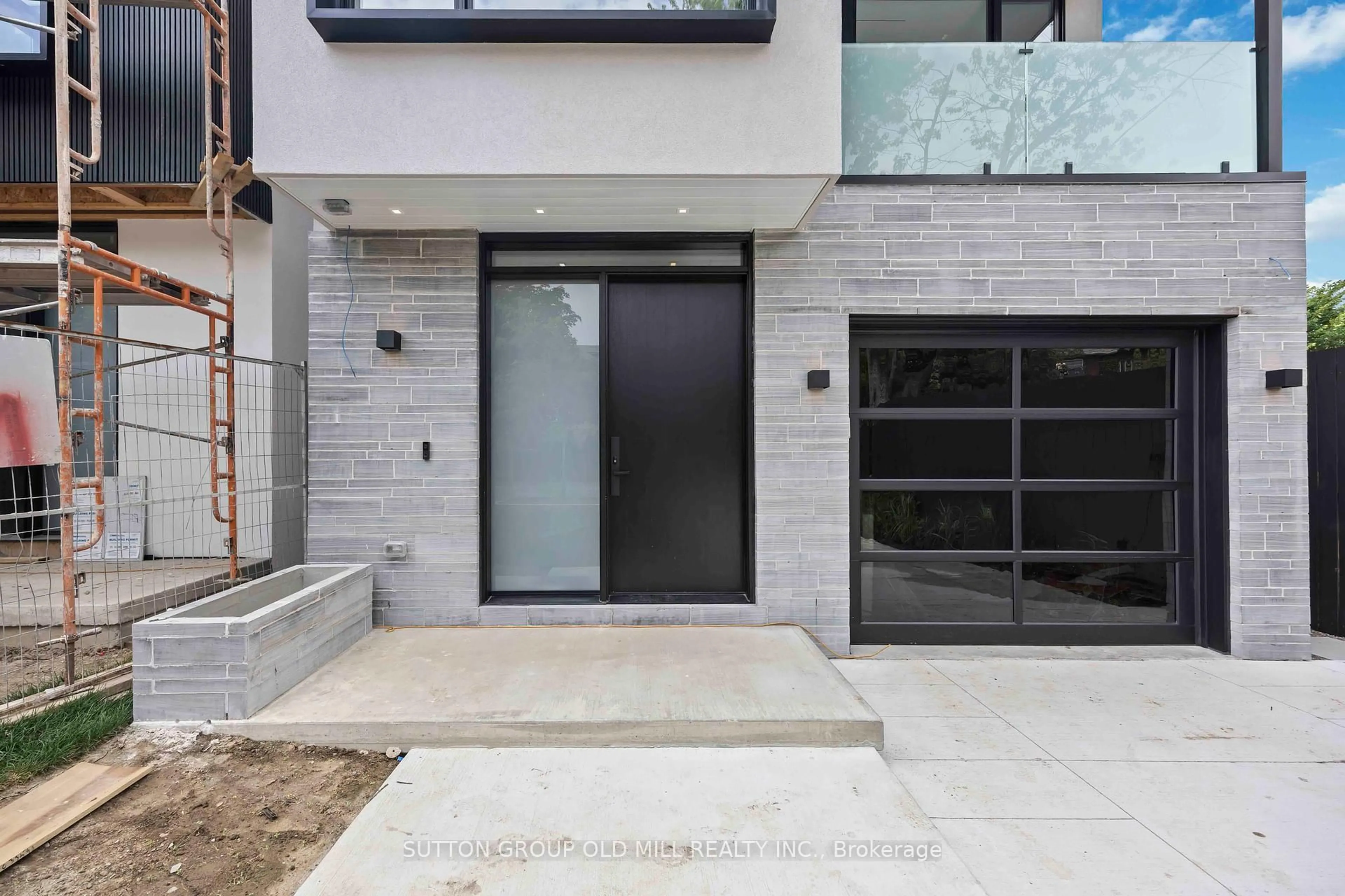 Unknown for 91 Regal Rd, Toronto Ontario M6H 2J6