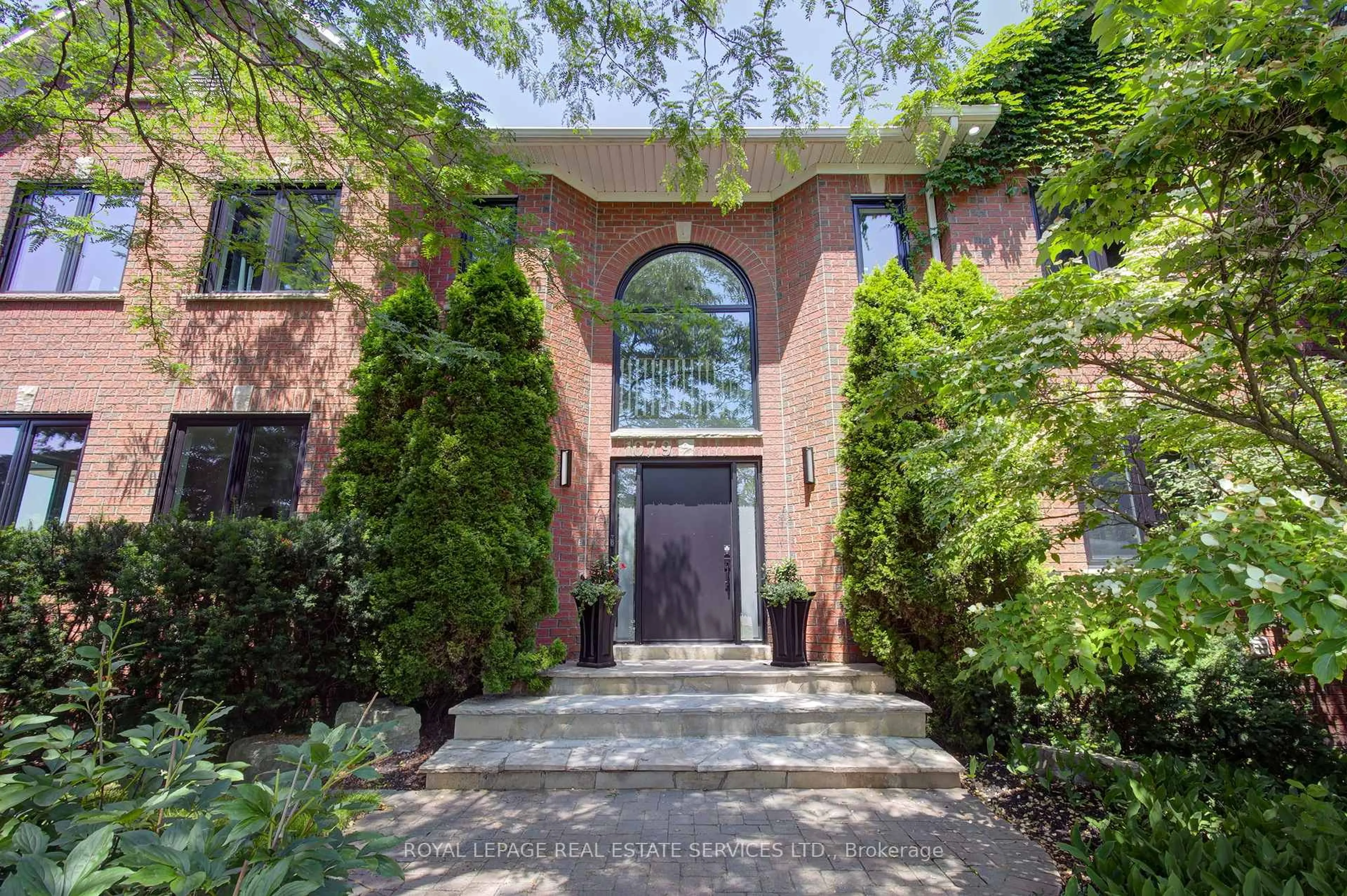 Unknown for 1079 Skyvalley Cres, Oakville Ontario L6M 3L2