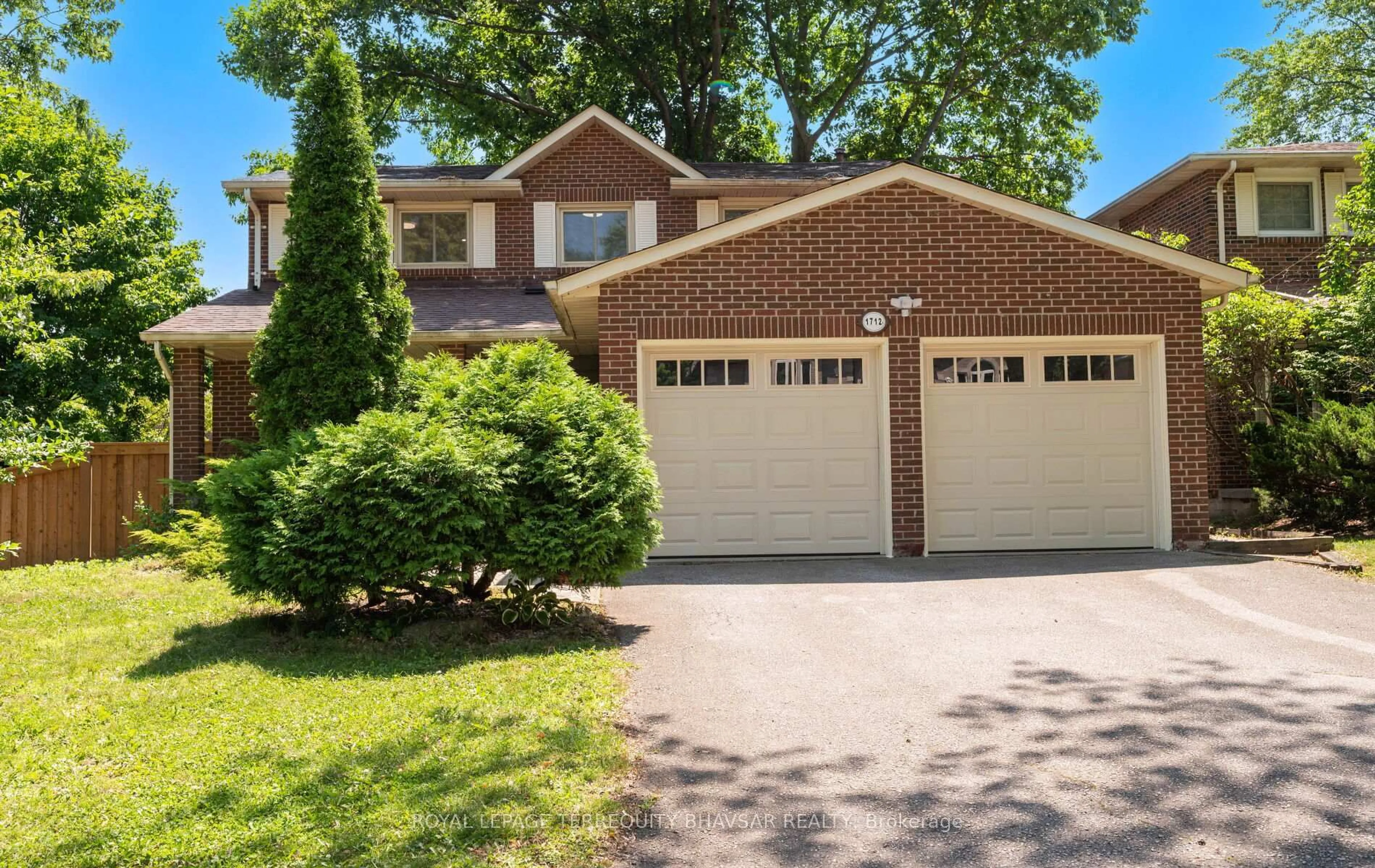 Home with brick exterior material, street for 1712 Fifeshire Crt, Mississauga Ontario L5L 3L6