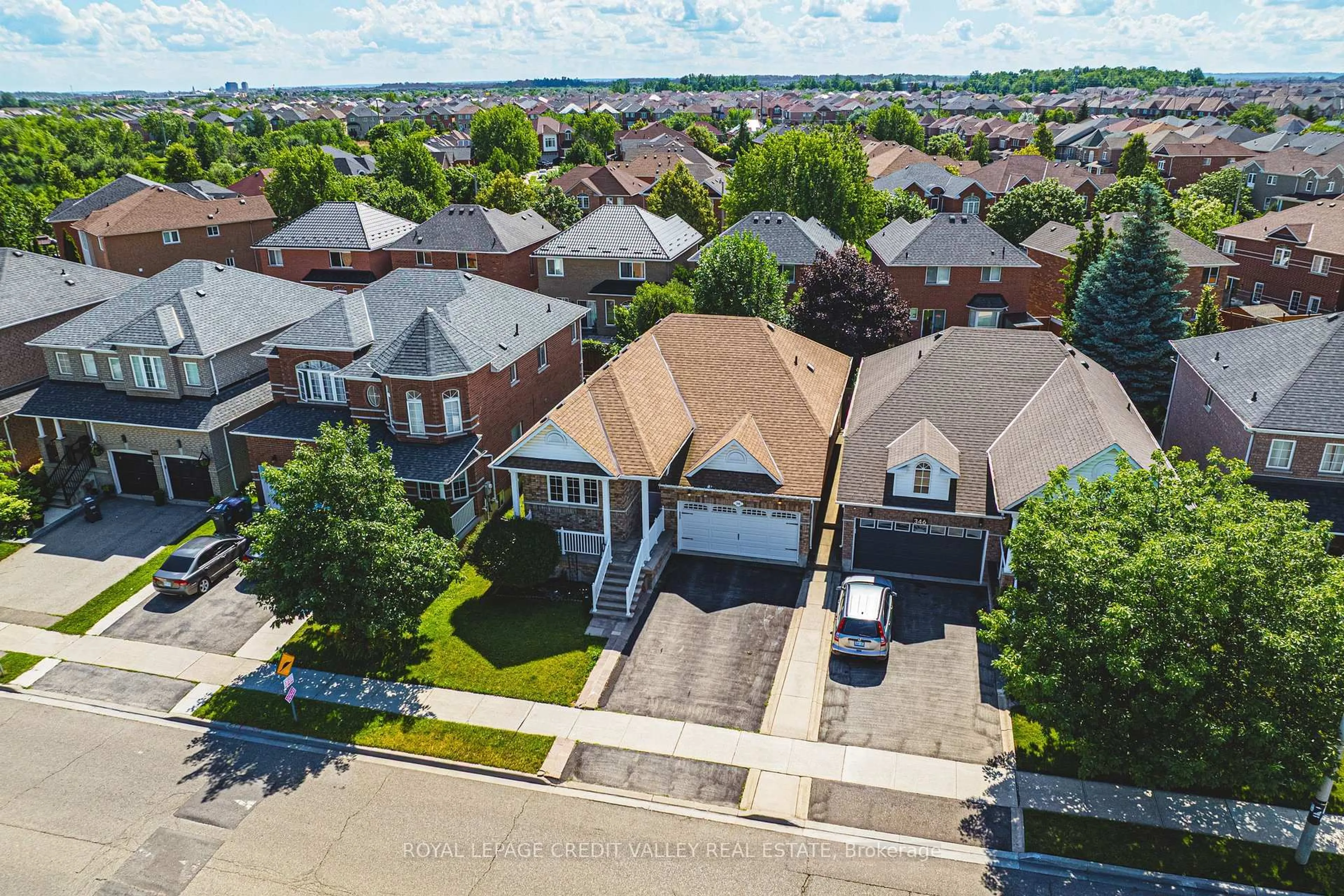 A pic from outside/outdoor area/front of a property/back of a property/a pic from drone, street for 344 Van Kirk Dr, Brampton Ontario L7A 1V4