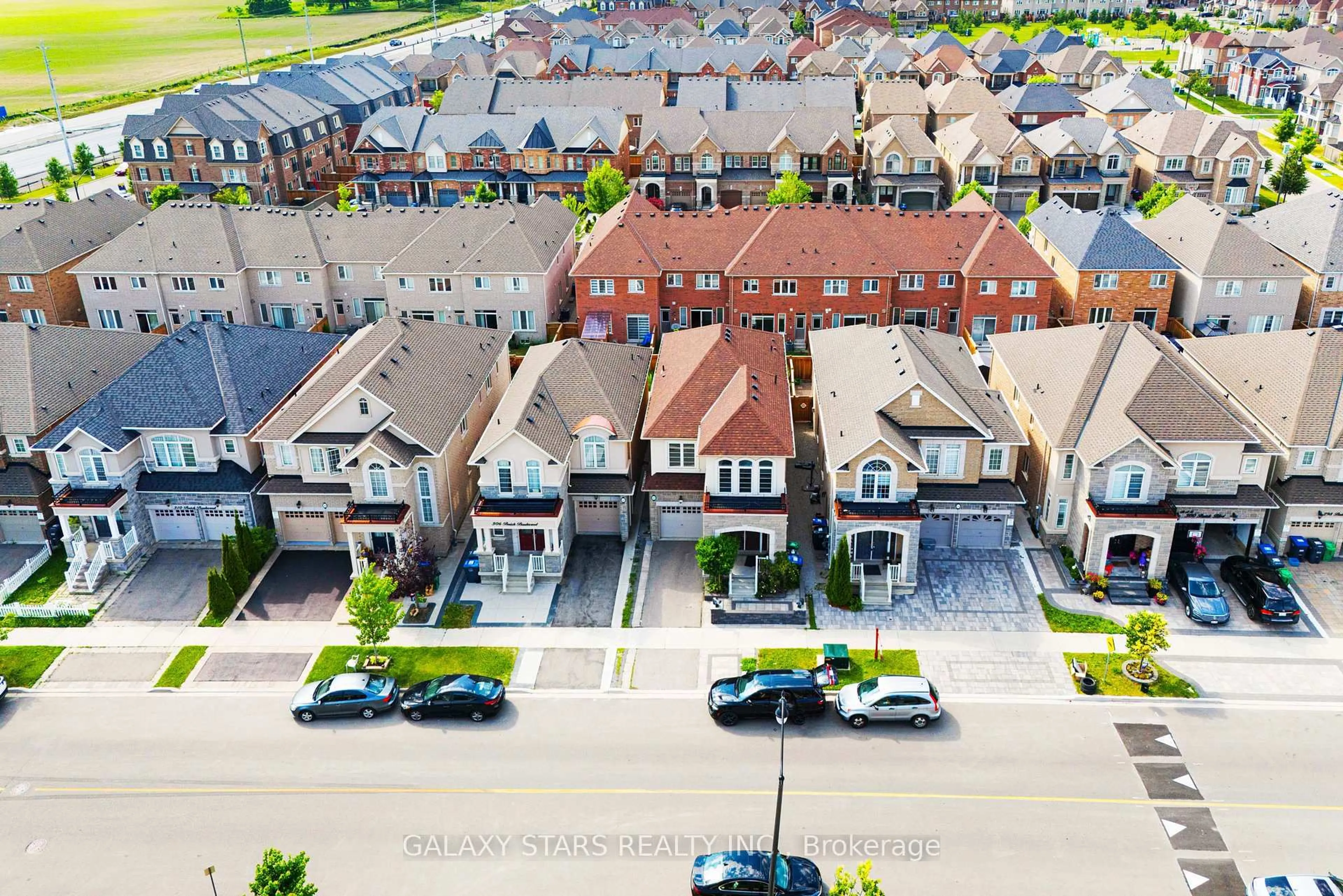 A pic from outside/outdoor area/front of a property/back of a property/a pic from drone, street for 304 Buick Blvd, Brampton Ontario L7A 4L8