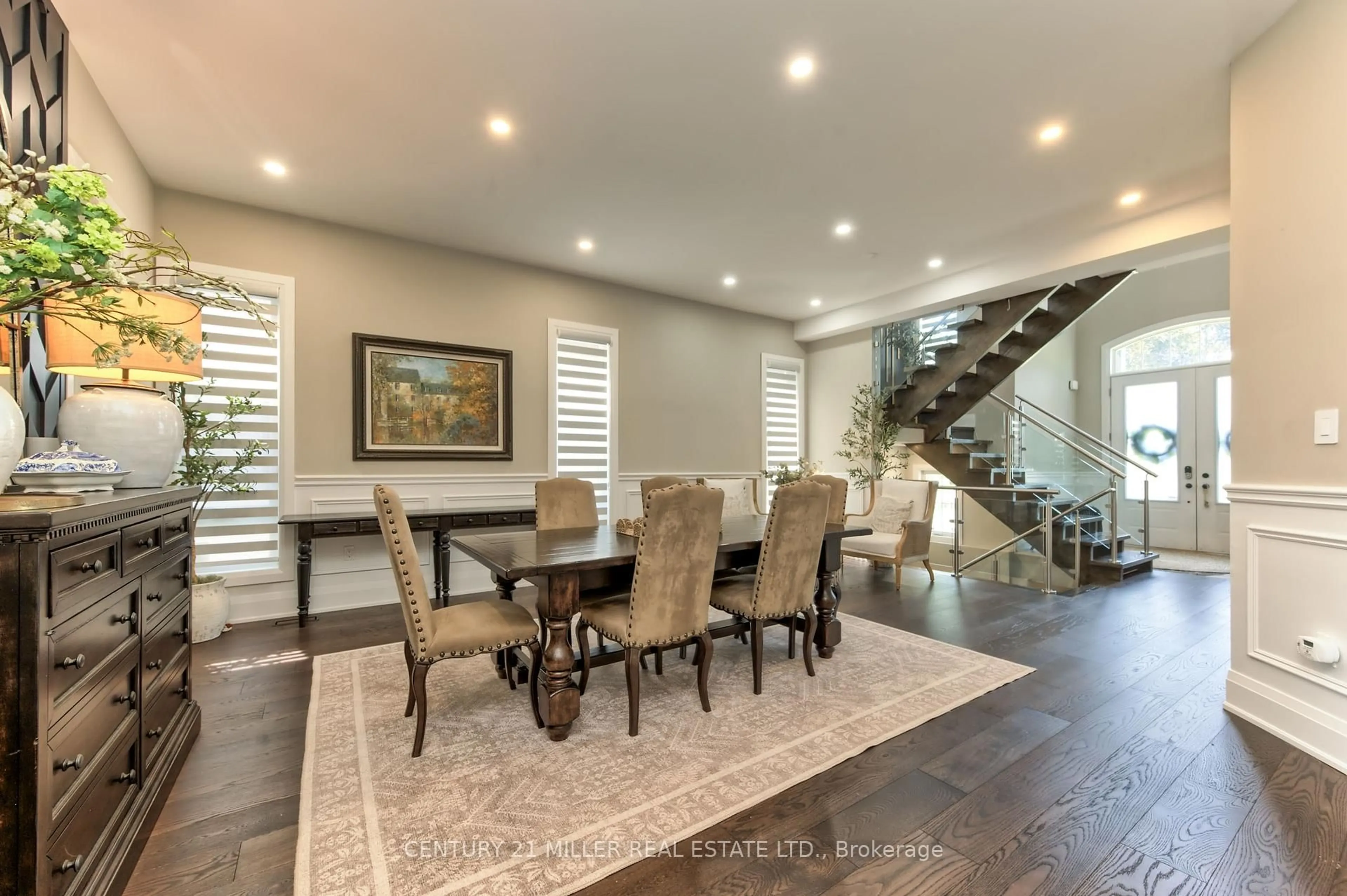 Dining room, unknown for 185 Burloak Dr, Oakville Ontario L6L 6S7