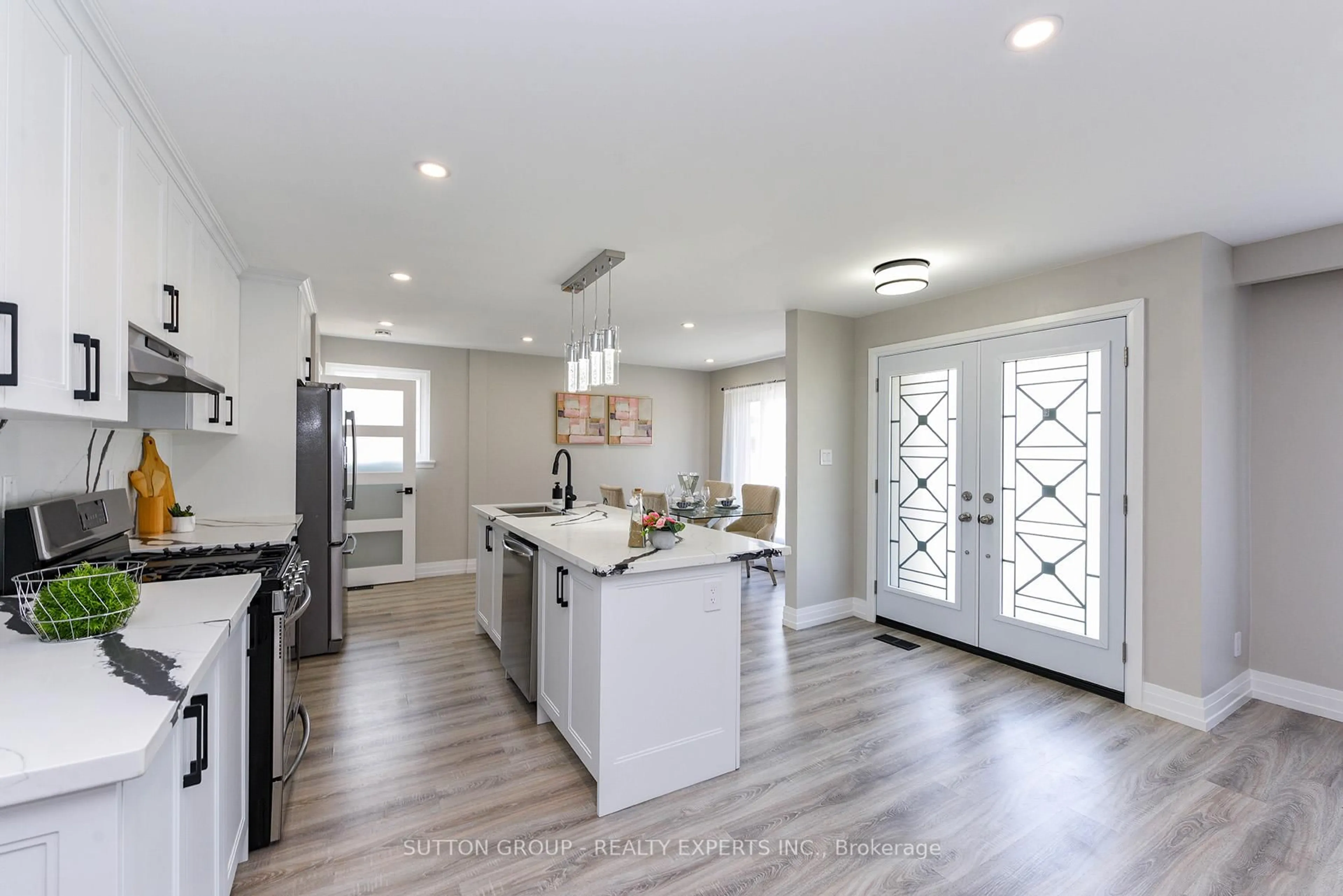 Open concept kitchen, unknown for 39 Dorward Dr, Toronto Ontario M9V 2J4