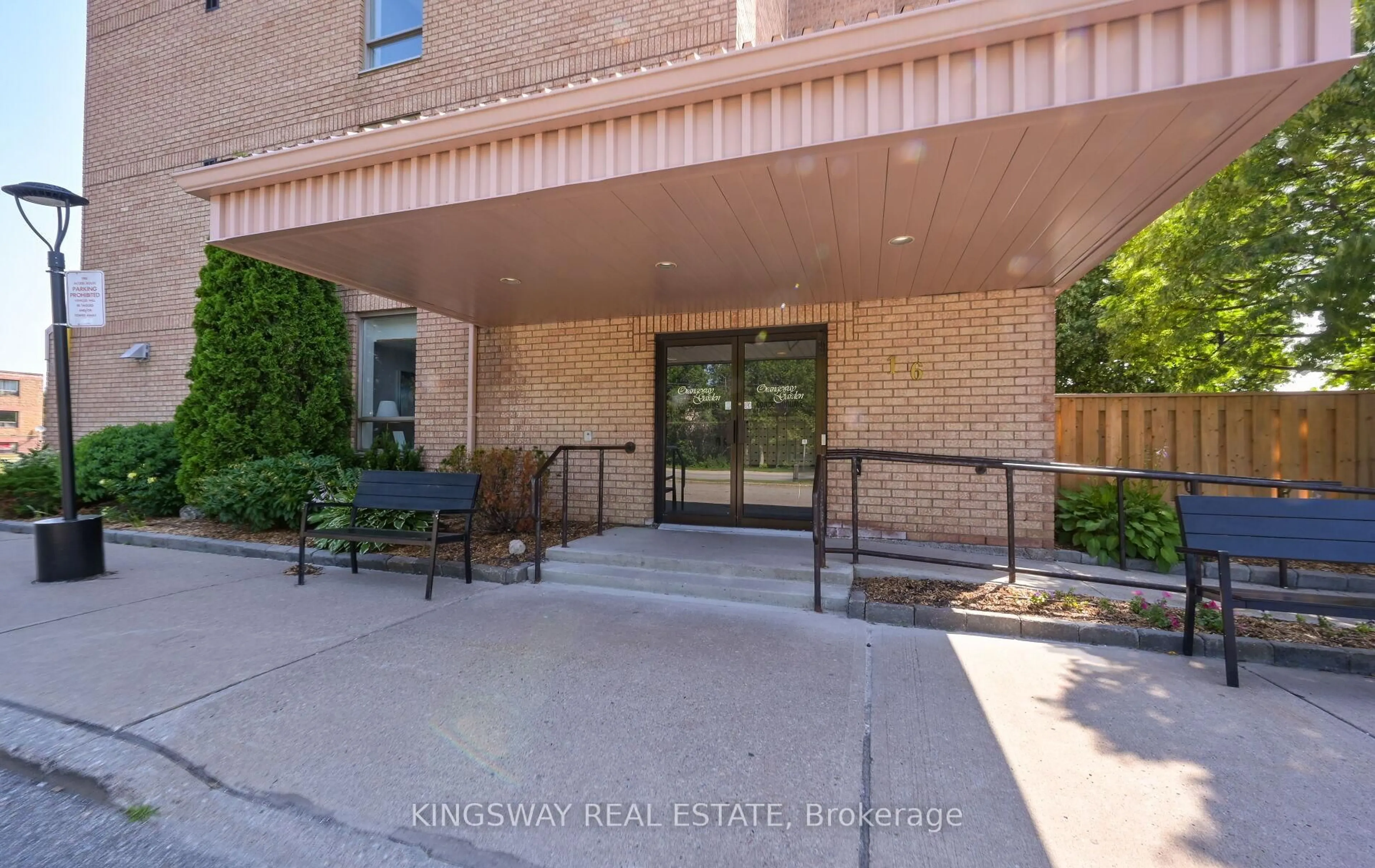 Unknown for 16 Fourth St #11, Orangeville Ontario L9W 4N7