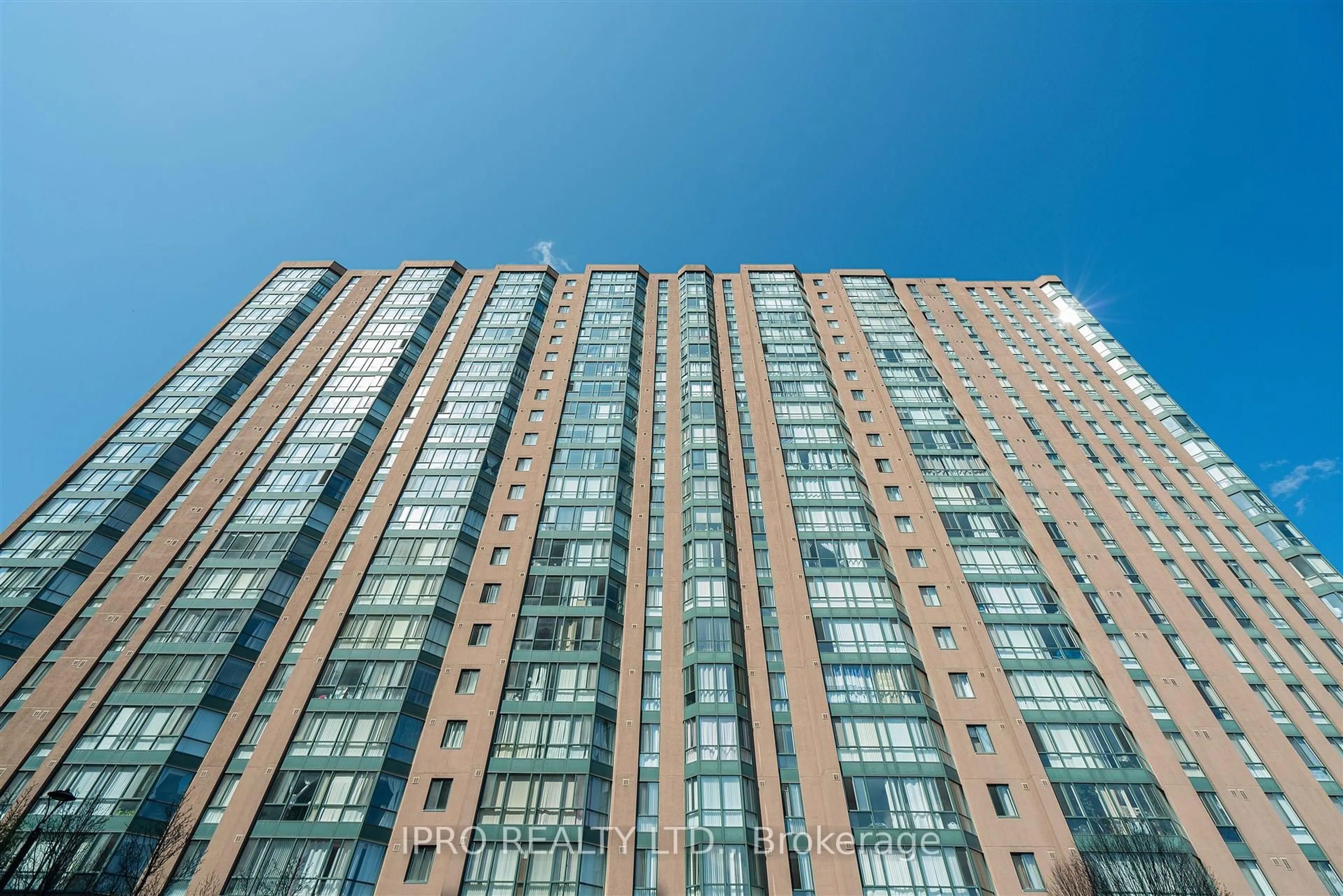 Unknown for 145 Hillcrest Ave #1907, Mississauga Ontario L5B 3Z1