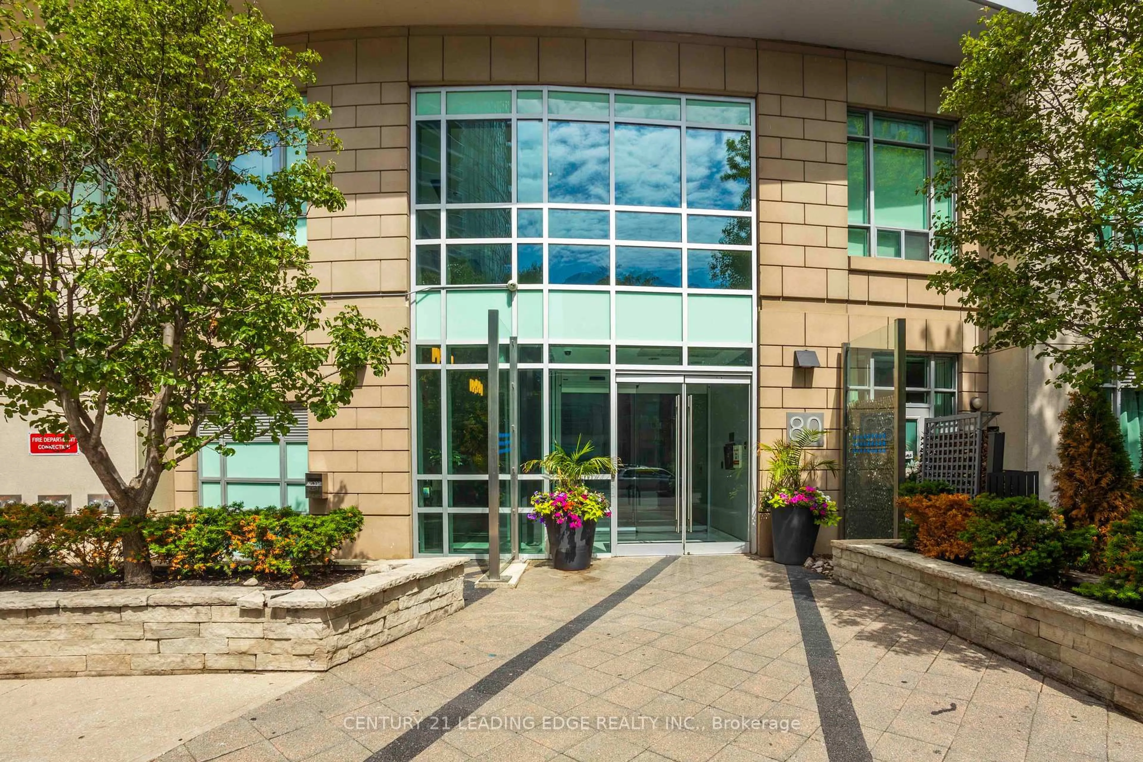 Indoor foyer for 80 Absolute Ave #2607, Mississauga Ontario L4Z 0A5