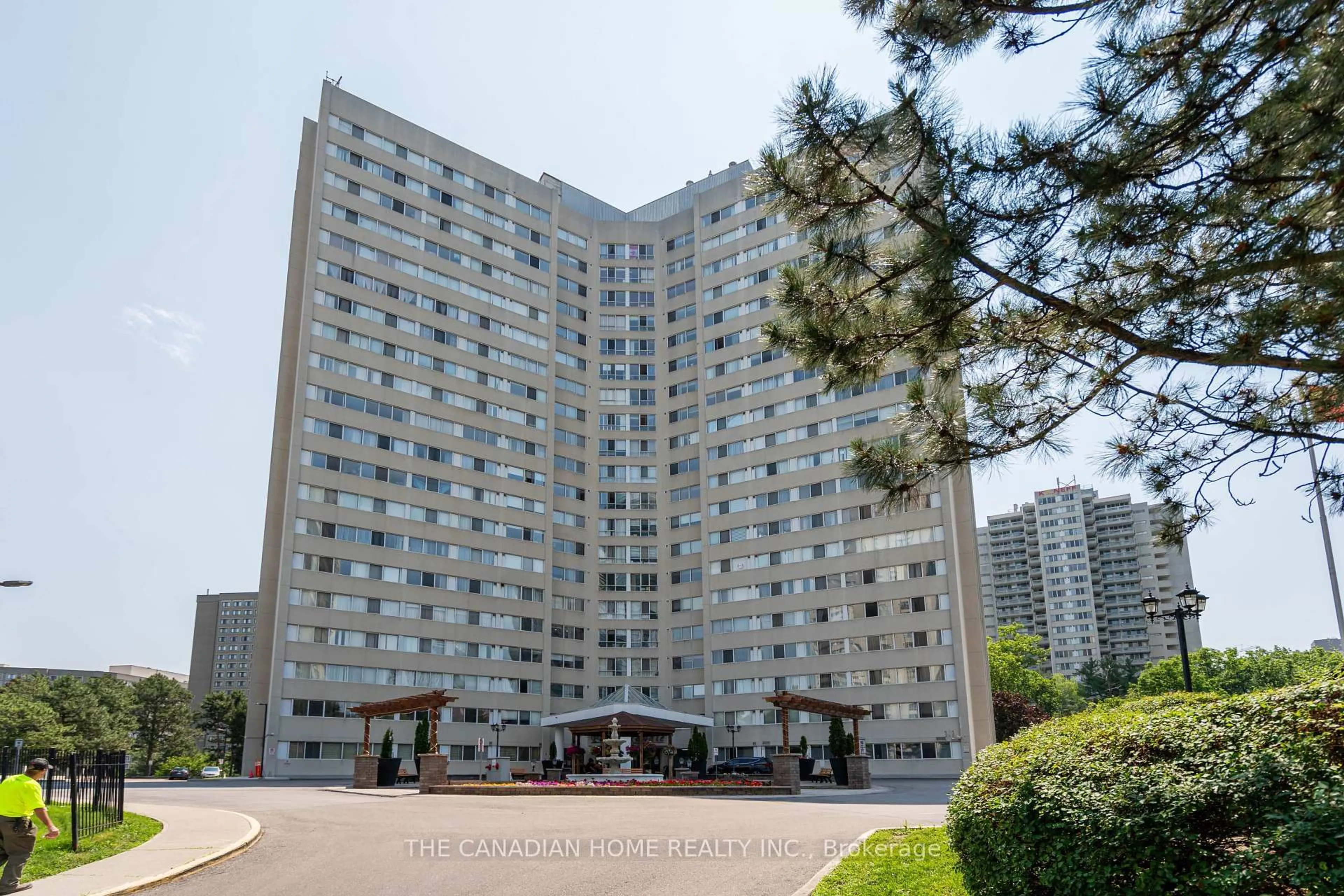 Unknown for 3695 Kaneff Cres #607, Mississauga Ontario L5A 4B6