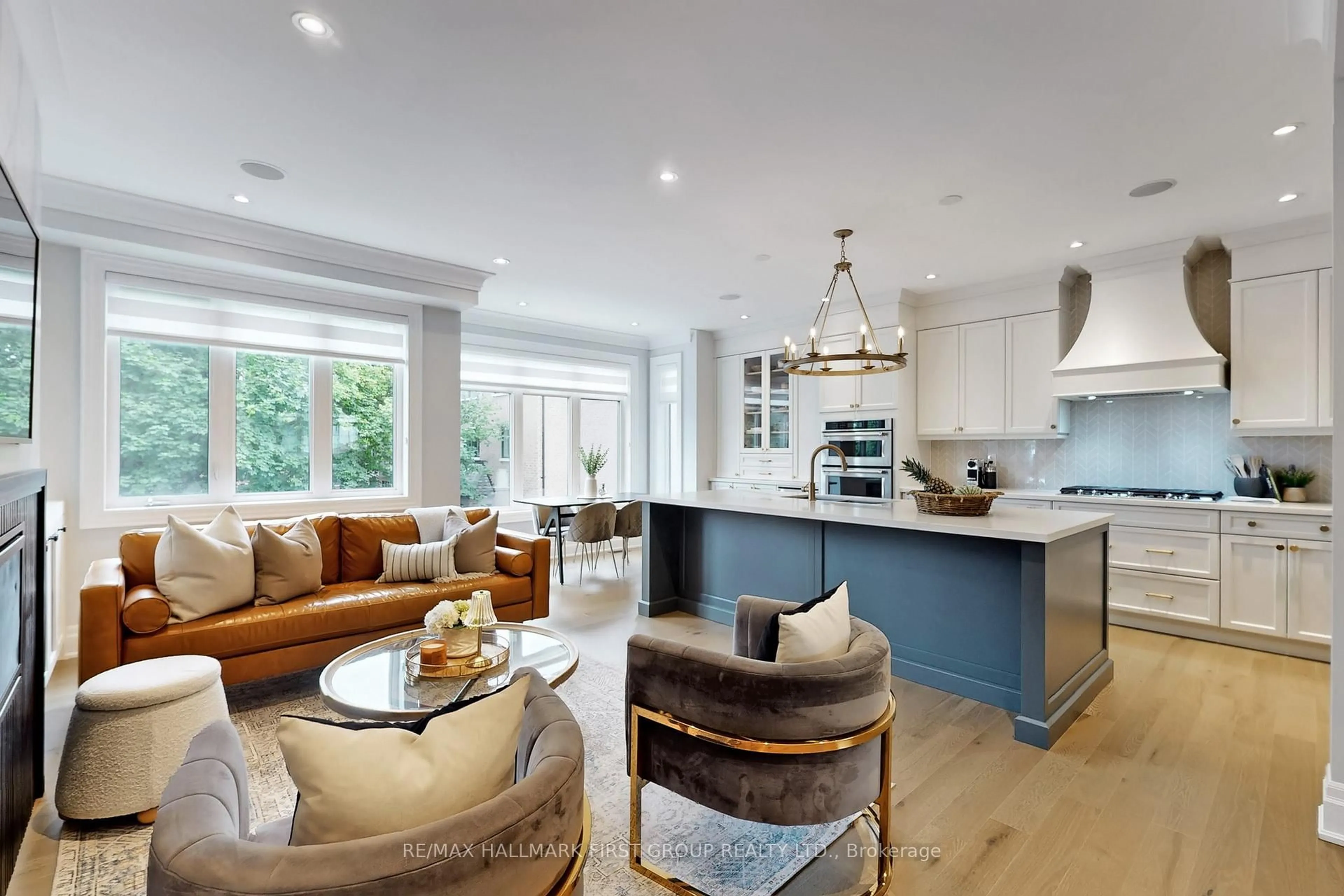 Open concept kitchen, unknown for 27 Glen Agar Dr #D, Toronto Ontario M9B 5L2