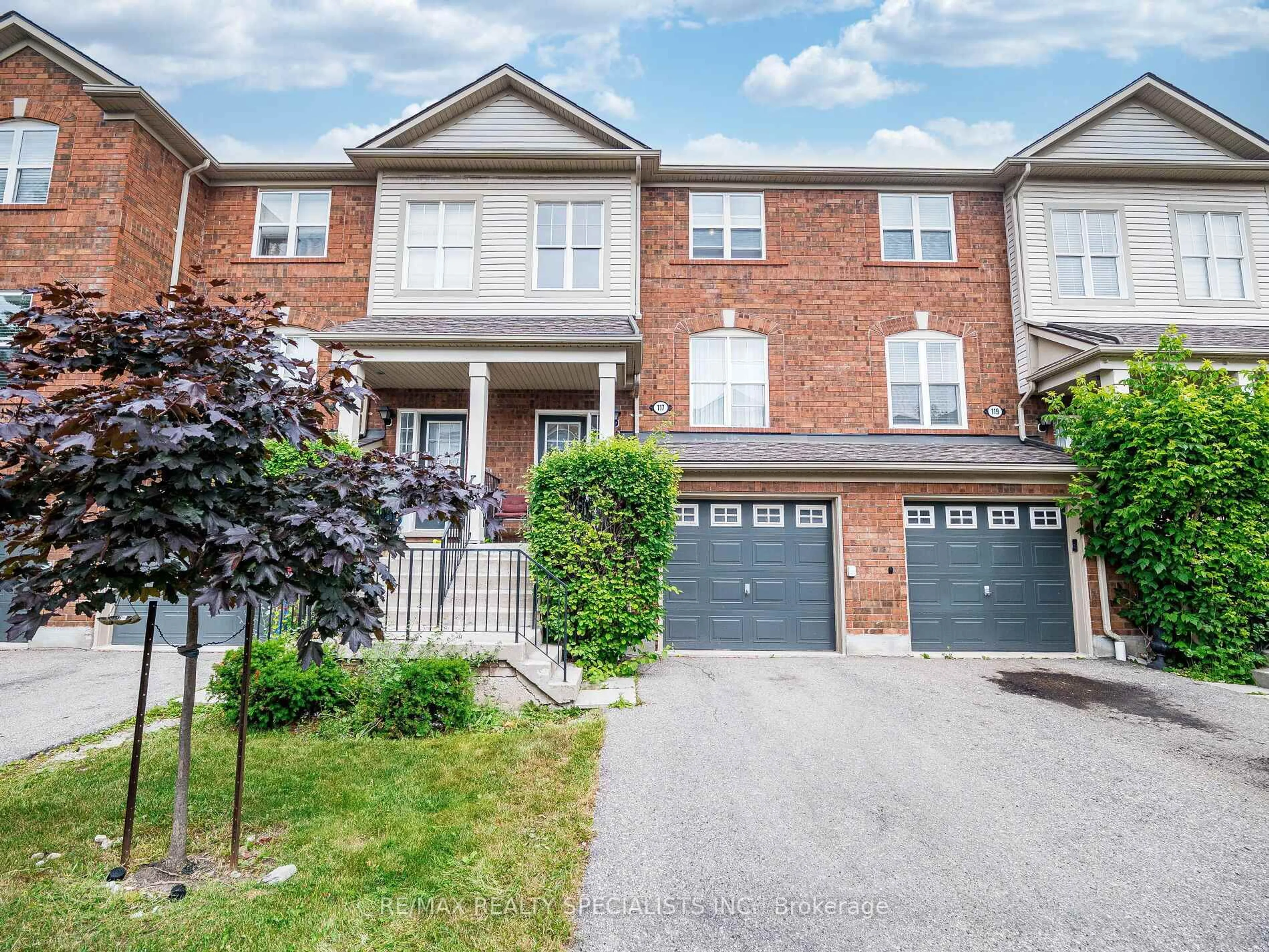 Home with brick exterior material, street for 5980 Whitehorn Ave #117, Mississauga Ontario L5V 2Y3