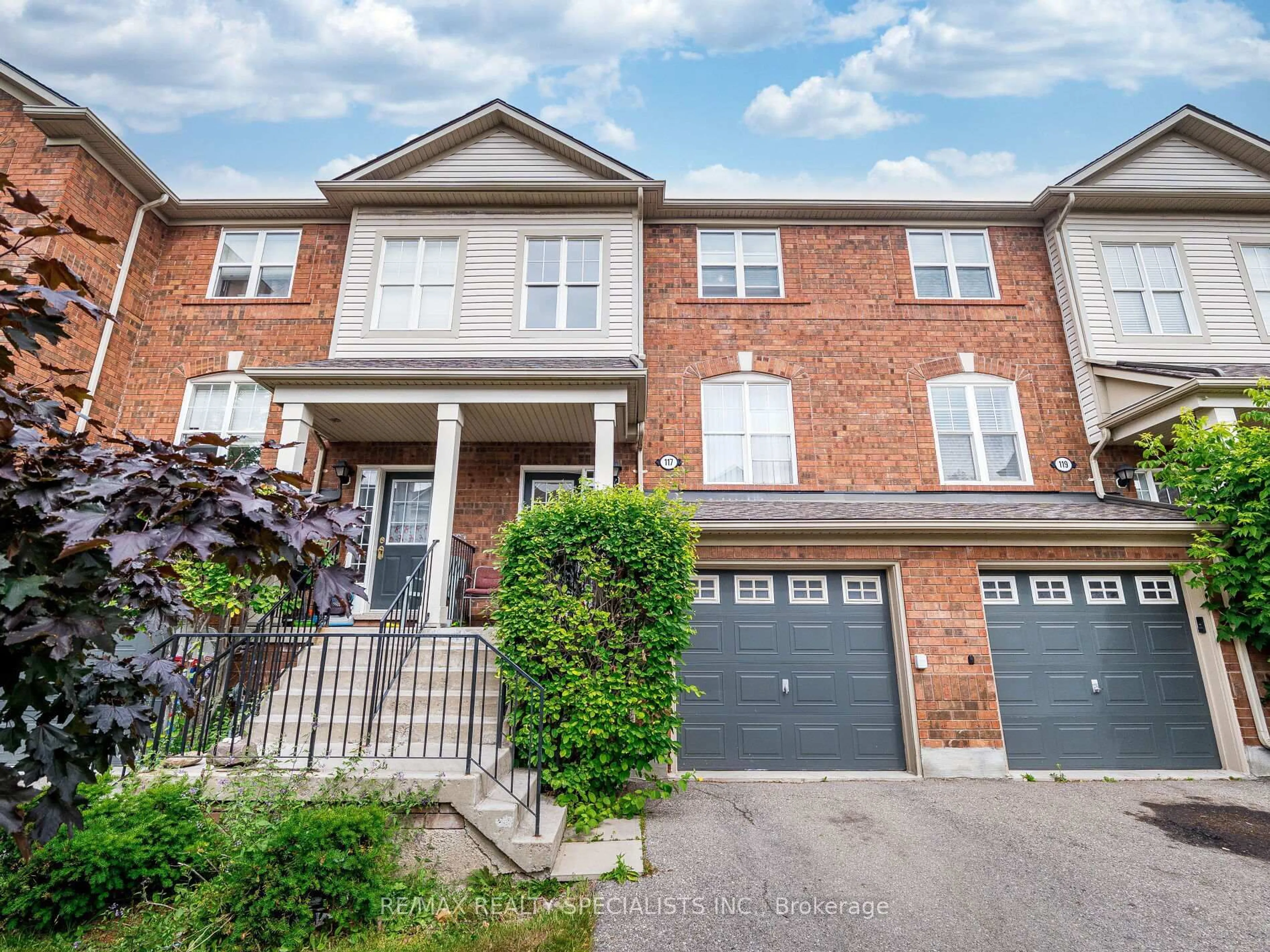 Home with brick exterior material, street for 5980 Whitehorn Ave #117, Mississauga Ontario L5V 2Y3