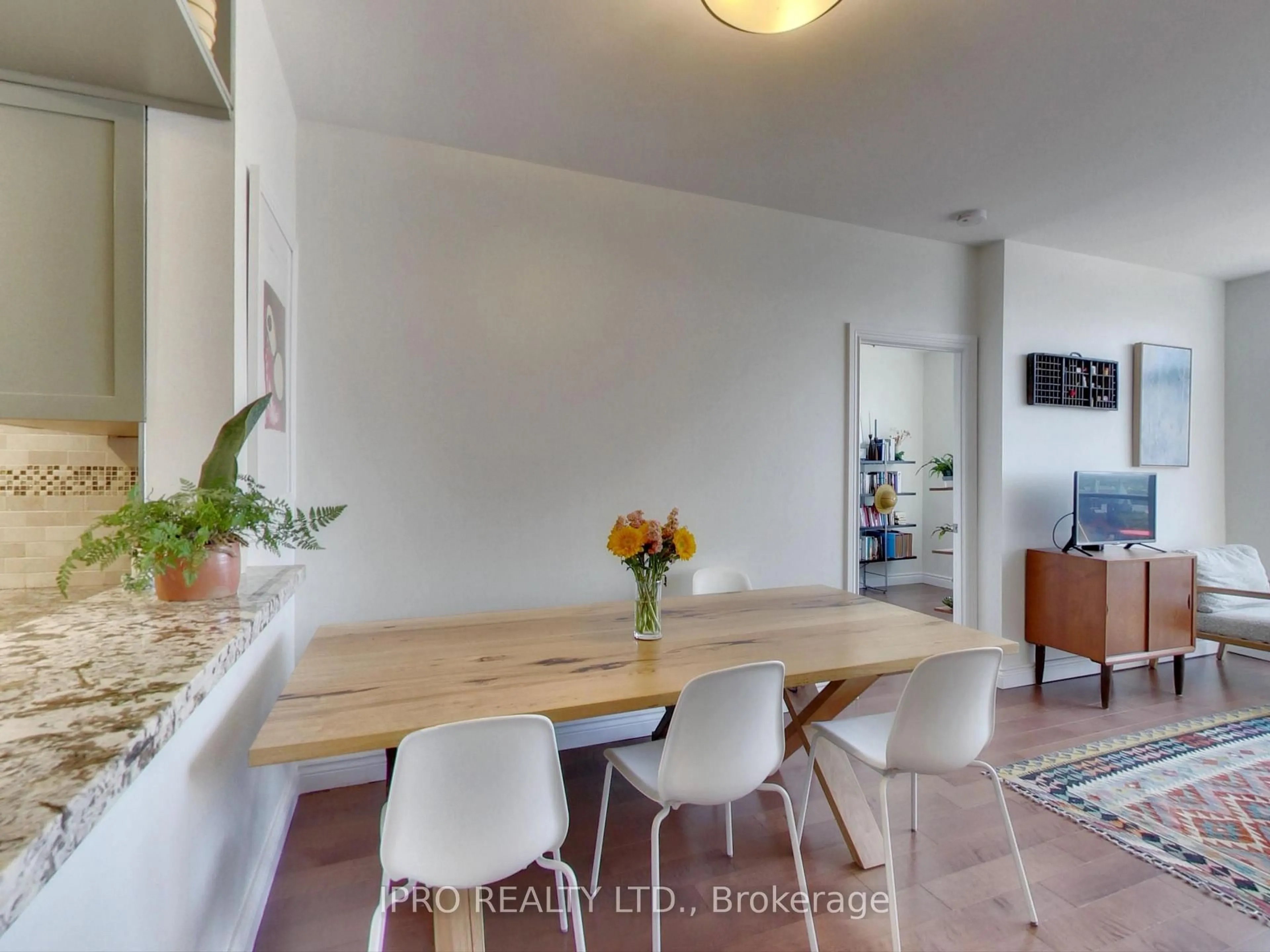 Dining room, unknown for 61 Heintzman St #1603, Toronto Ontario M6P 5A2