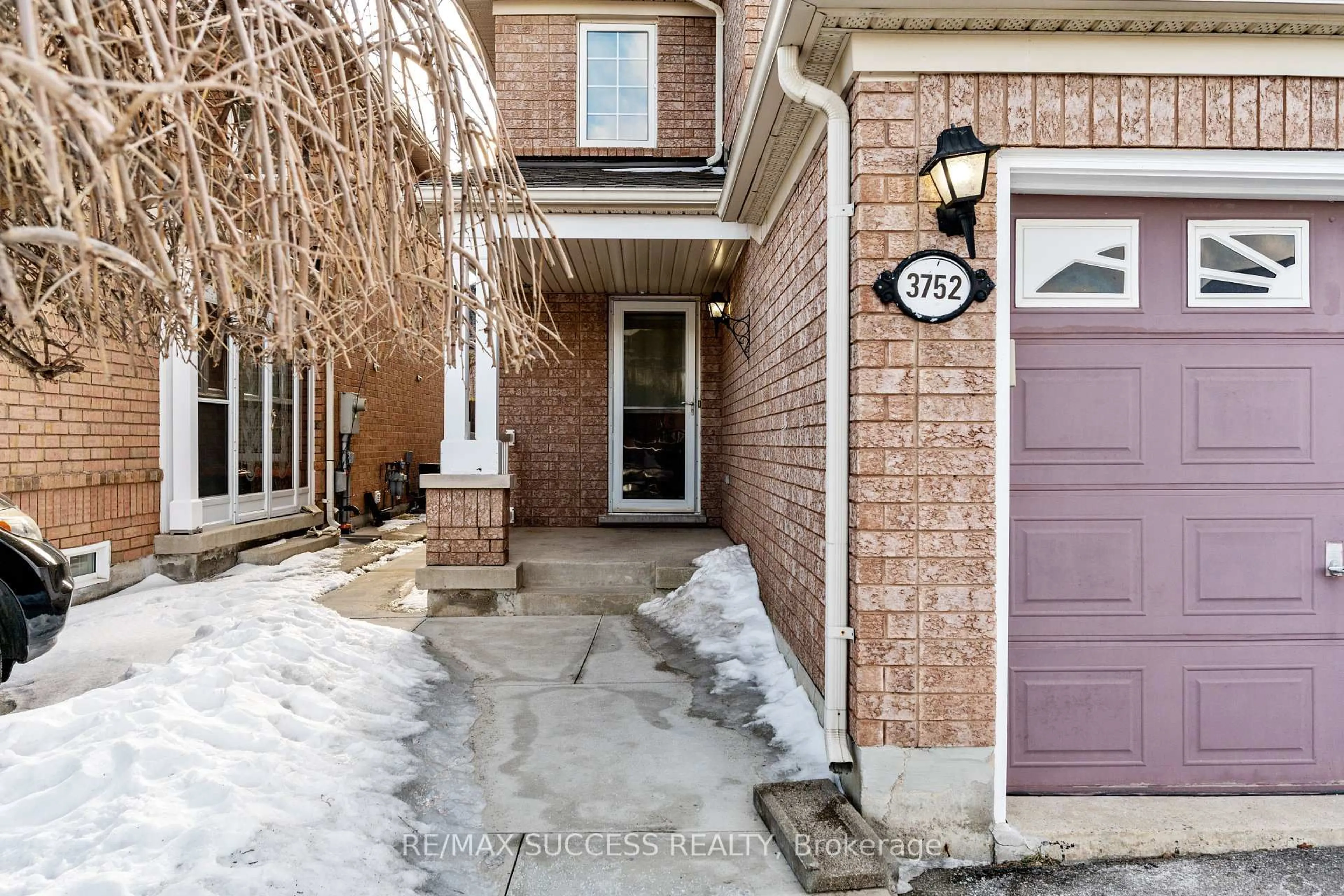 Unknown for 3752 Milkwood Cres, Mississauga Ontario L5N 8H3