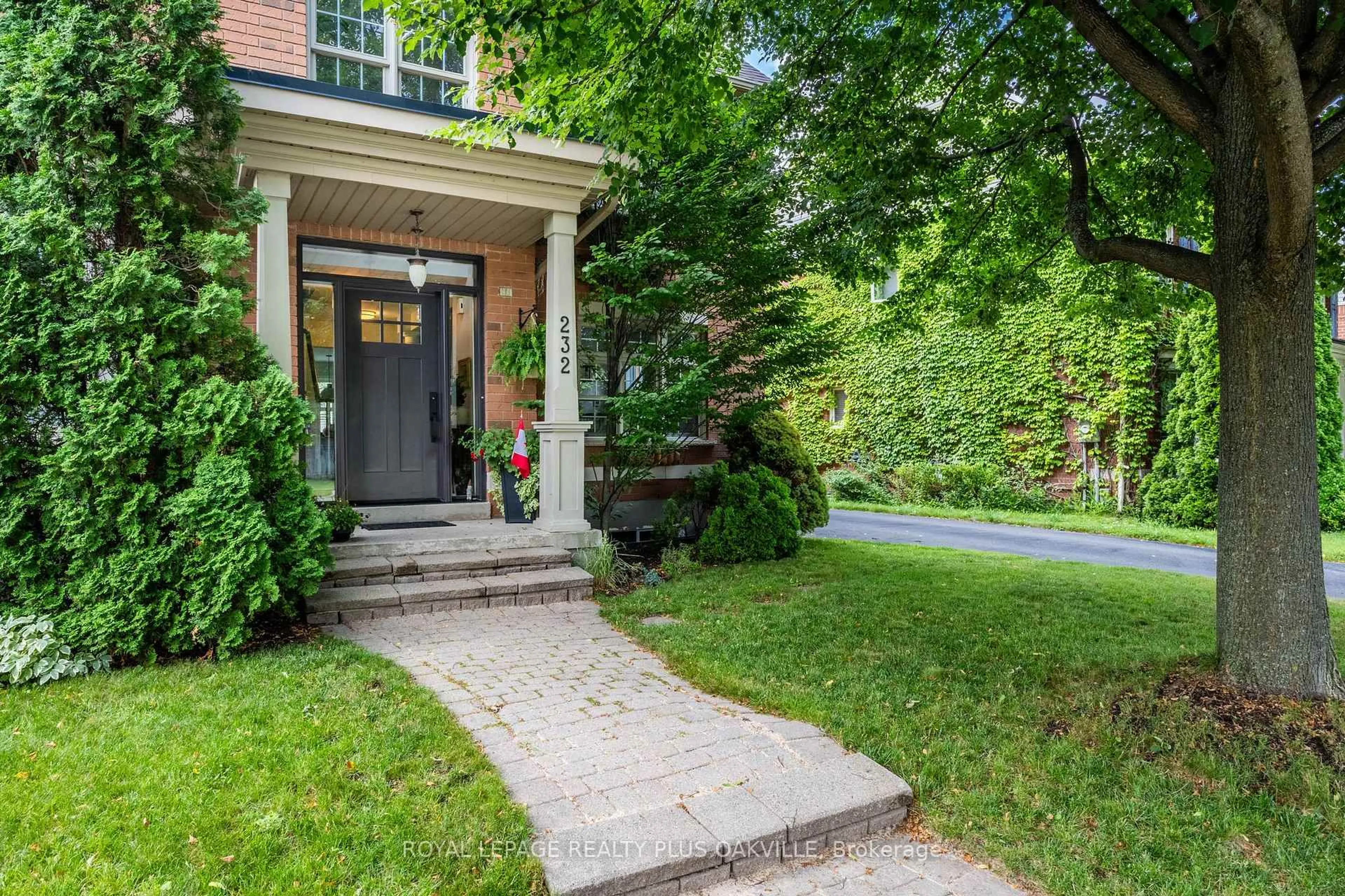 Home with brick exterior material, street for 232 Lexington Rd, Oakville Ontario L6H 6L5