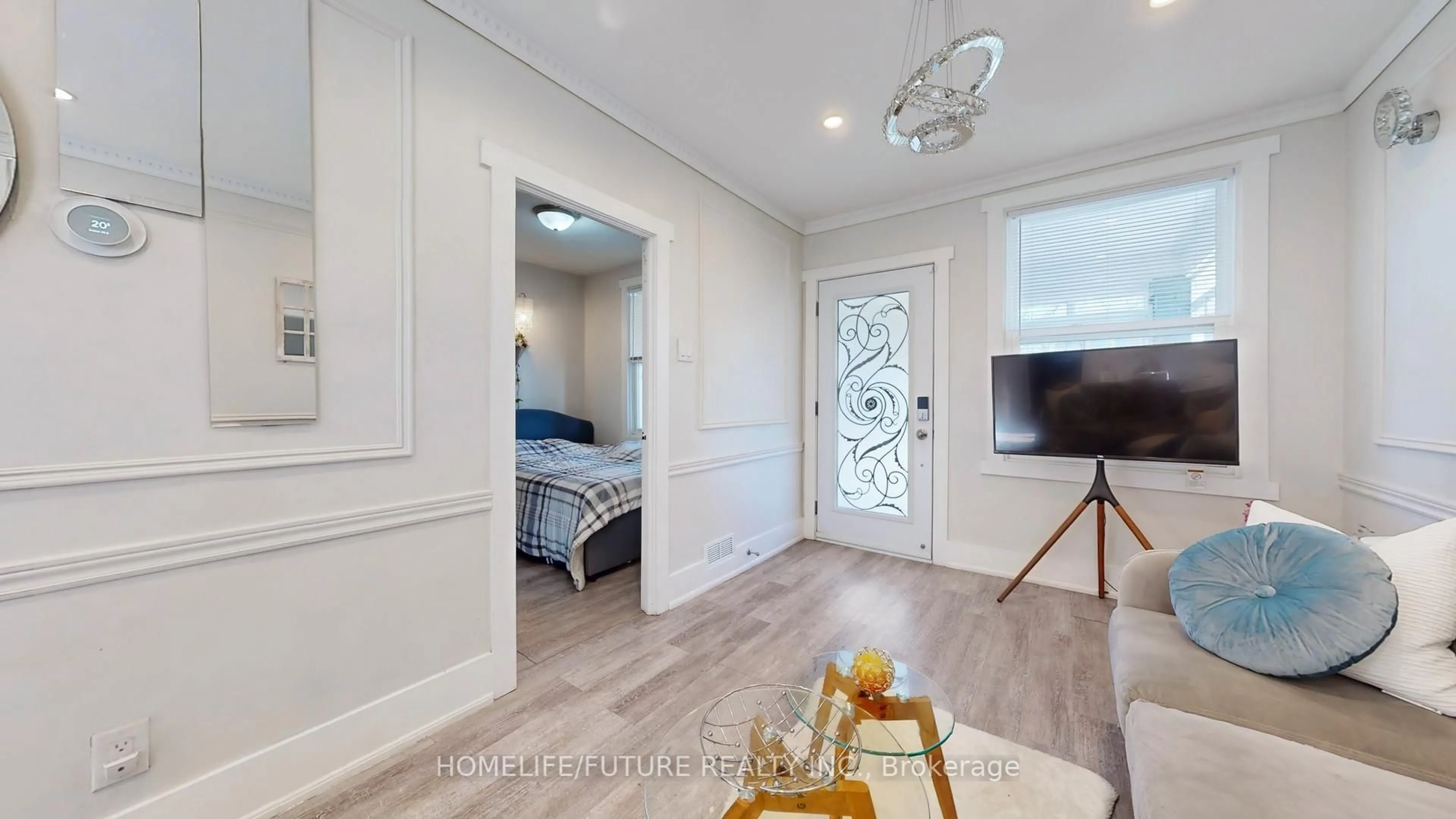 A pic of a room for 82 Heman St, Toronto Ontario M8V 1X5