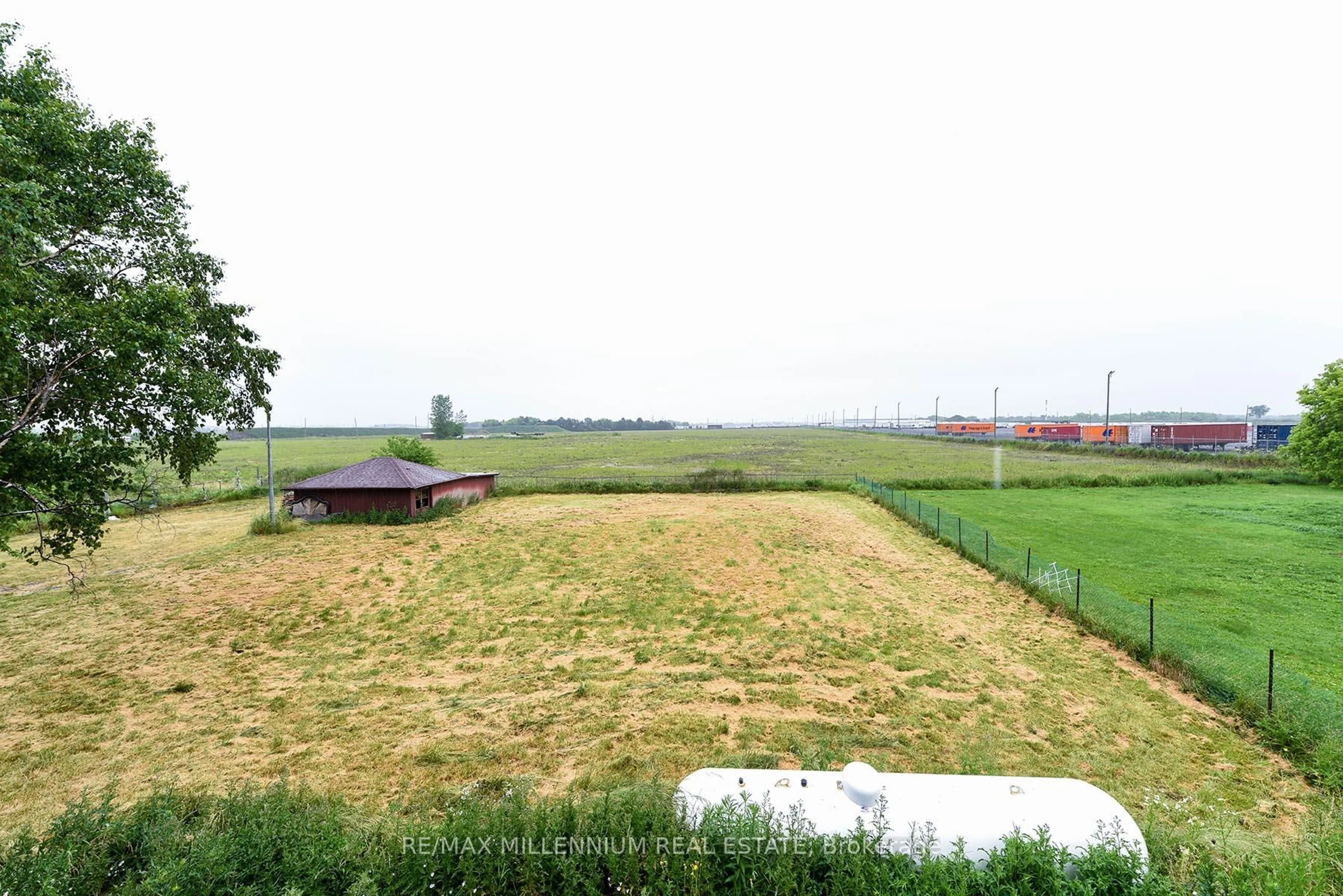 A pic from outside/outdoor area/front of a property/back of a property/a pic from drone, unknown for 8387 Mayfield Rd, Brampton Ontario L6P 0H5
