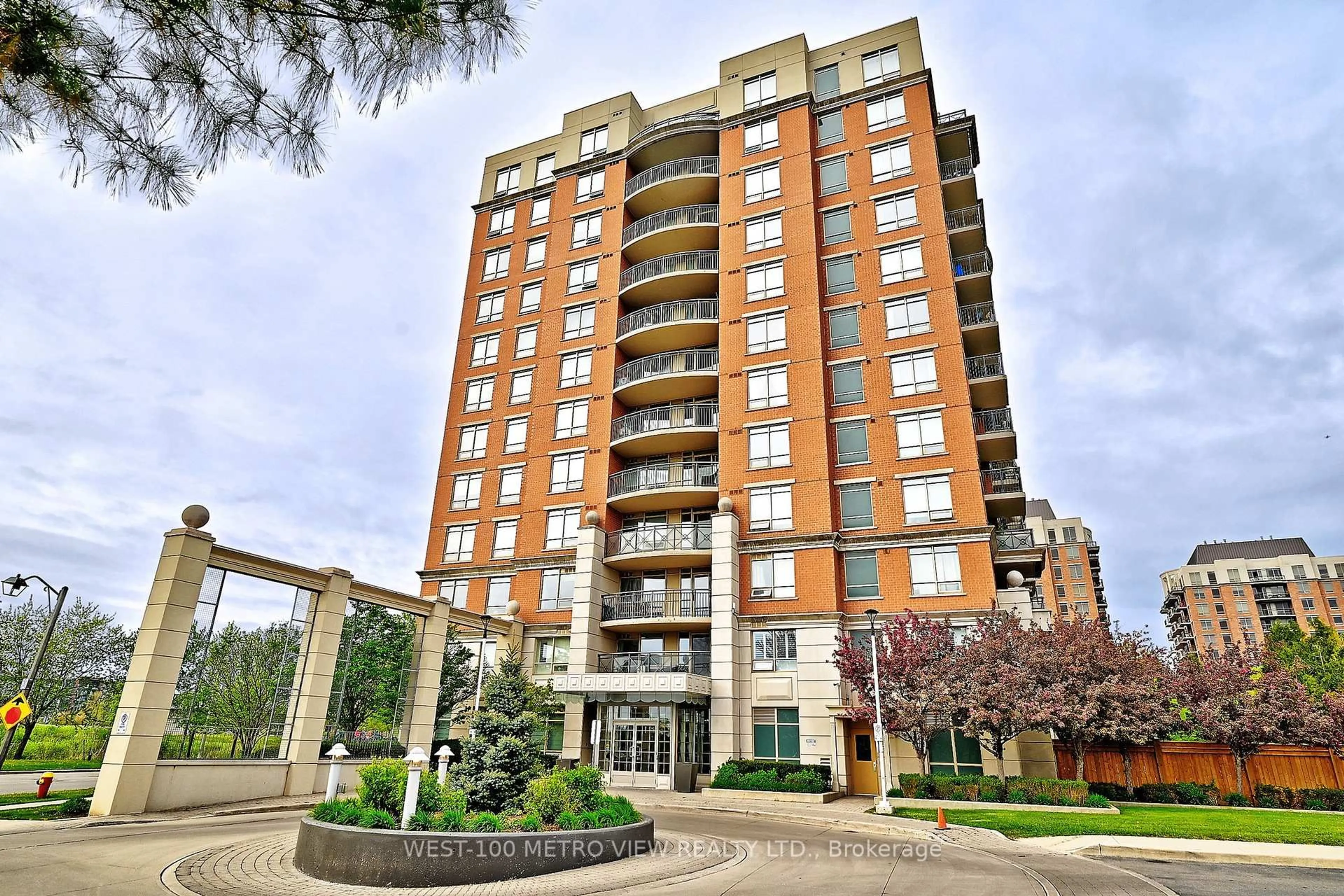 Unknown for 2365 CENTRAL PARK Dr #1104, Oakville Ontario L6H 0C7