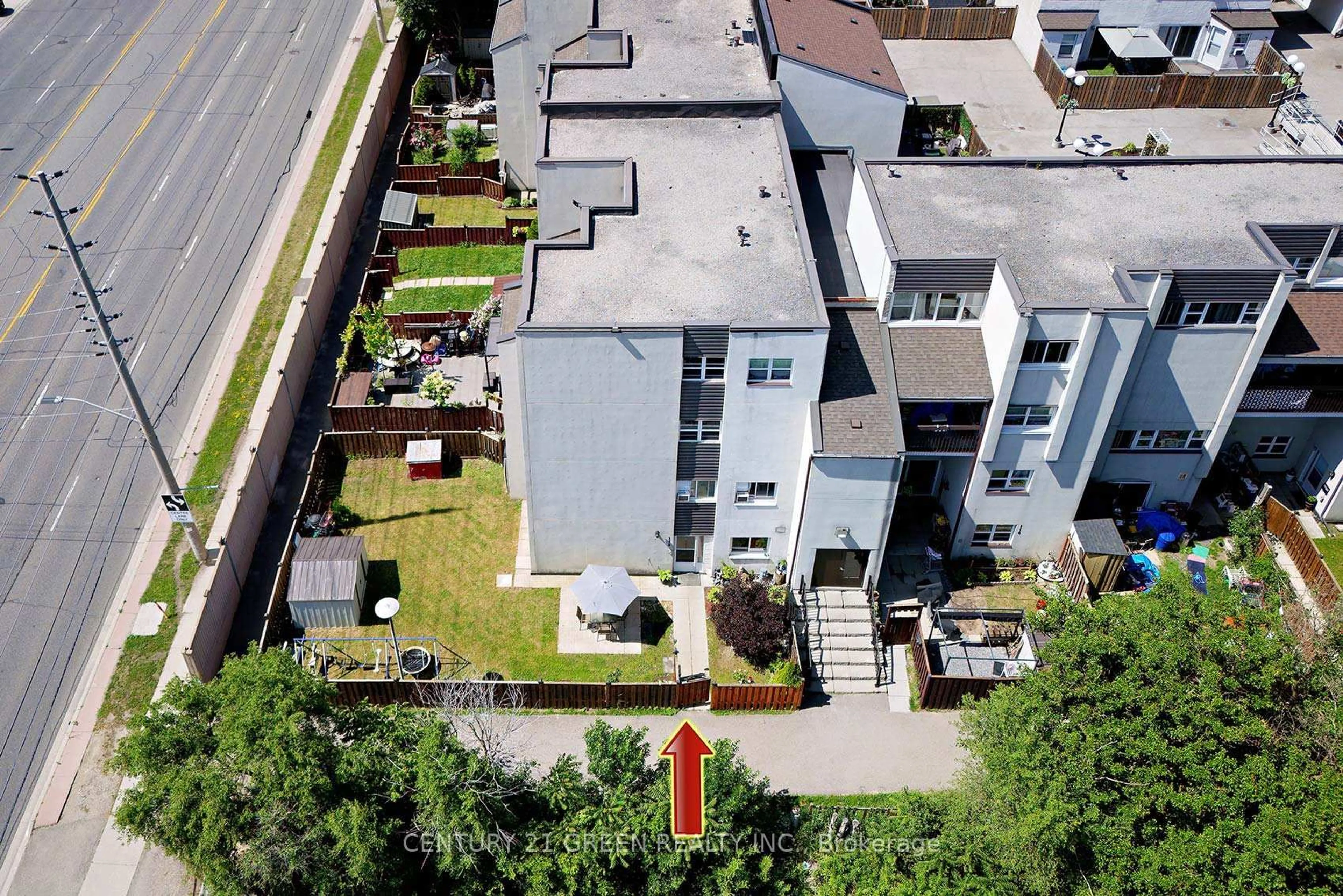 A pic from outside/outdoor area/front of a property/back of a property/a pic from drone, city buildings view from balcony for 3040 Constitution Blvd #114, Mississauga Ontario L4Y 3X7