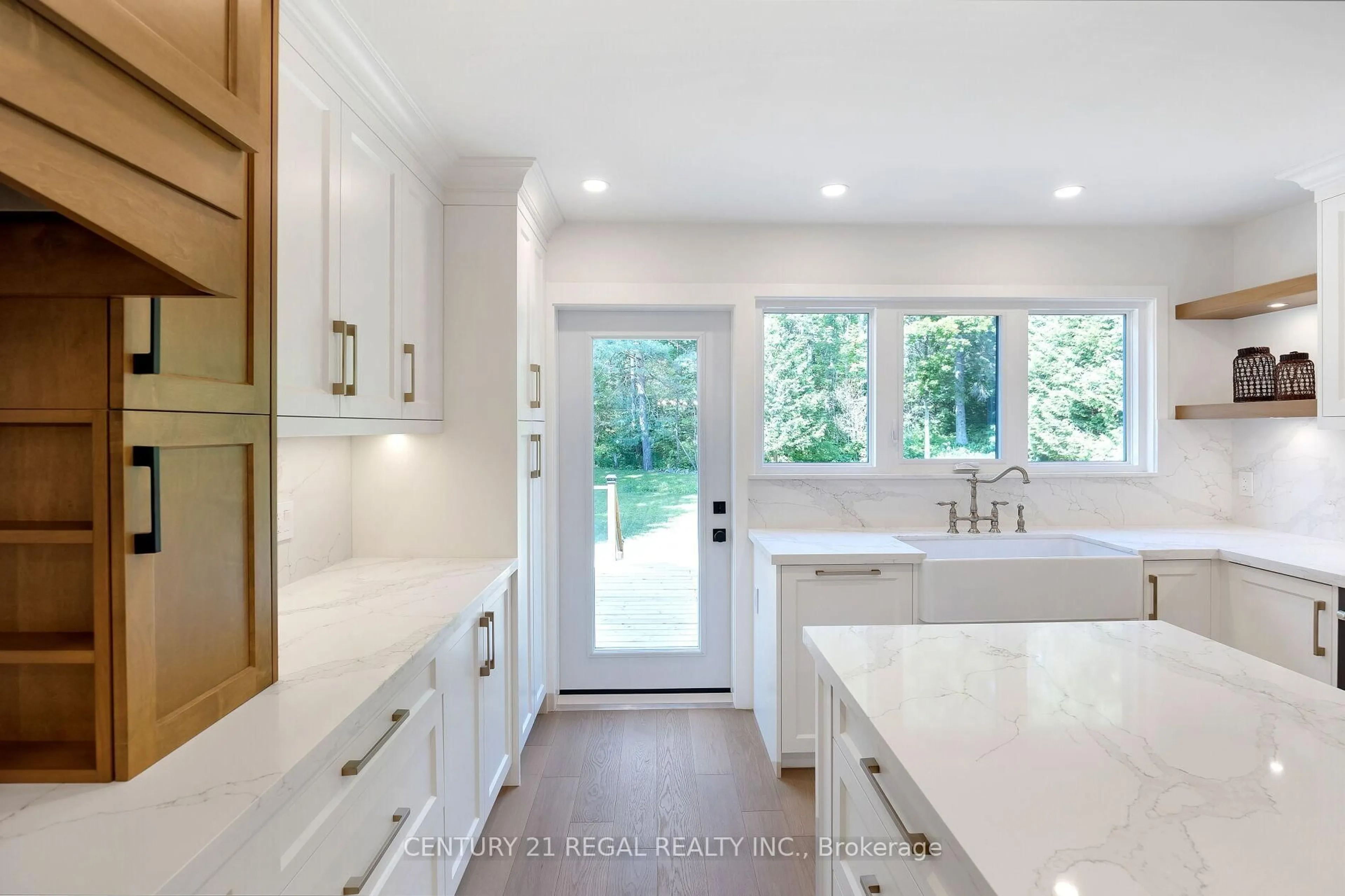 Contemporary kitchen, ceramic/tile floor for 5535 Cedar Springs Rd, Burlington Ontario L7P 0C2