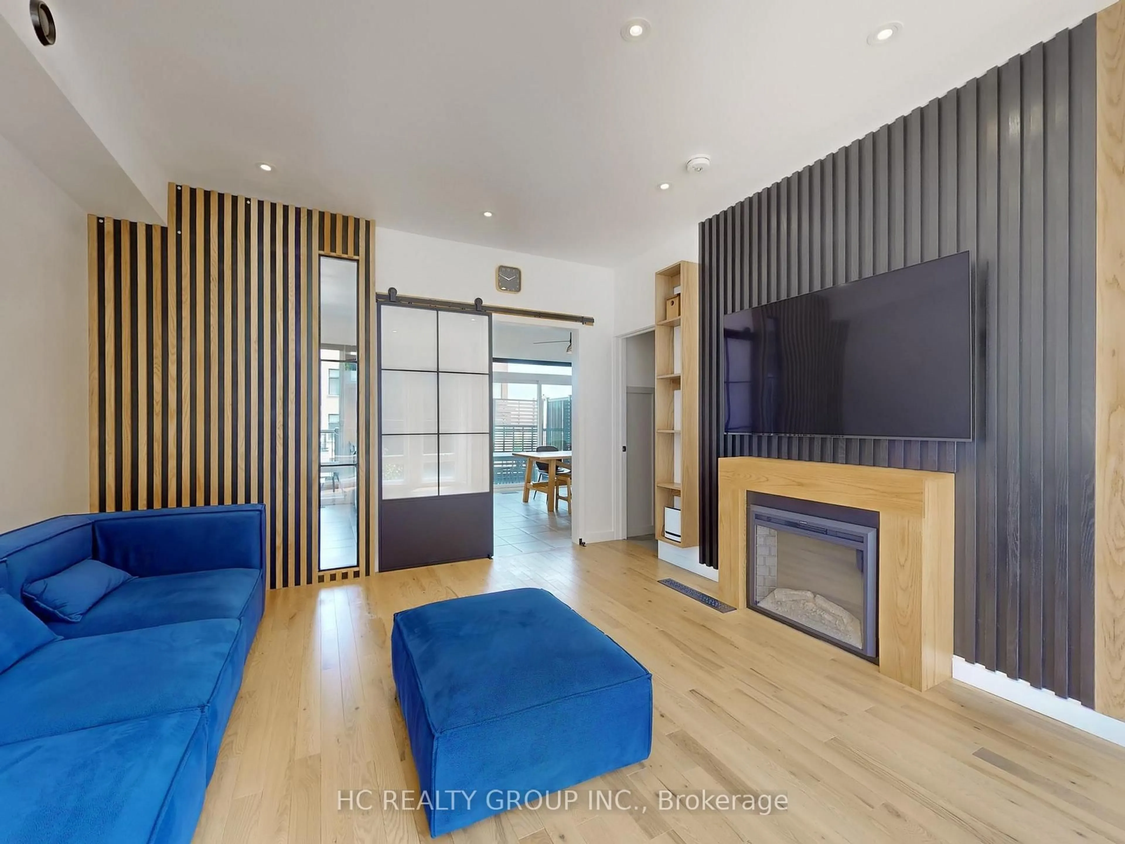 Unknown for 2493 Badger Cres, Oakville Ontario L6M 5M1