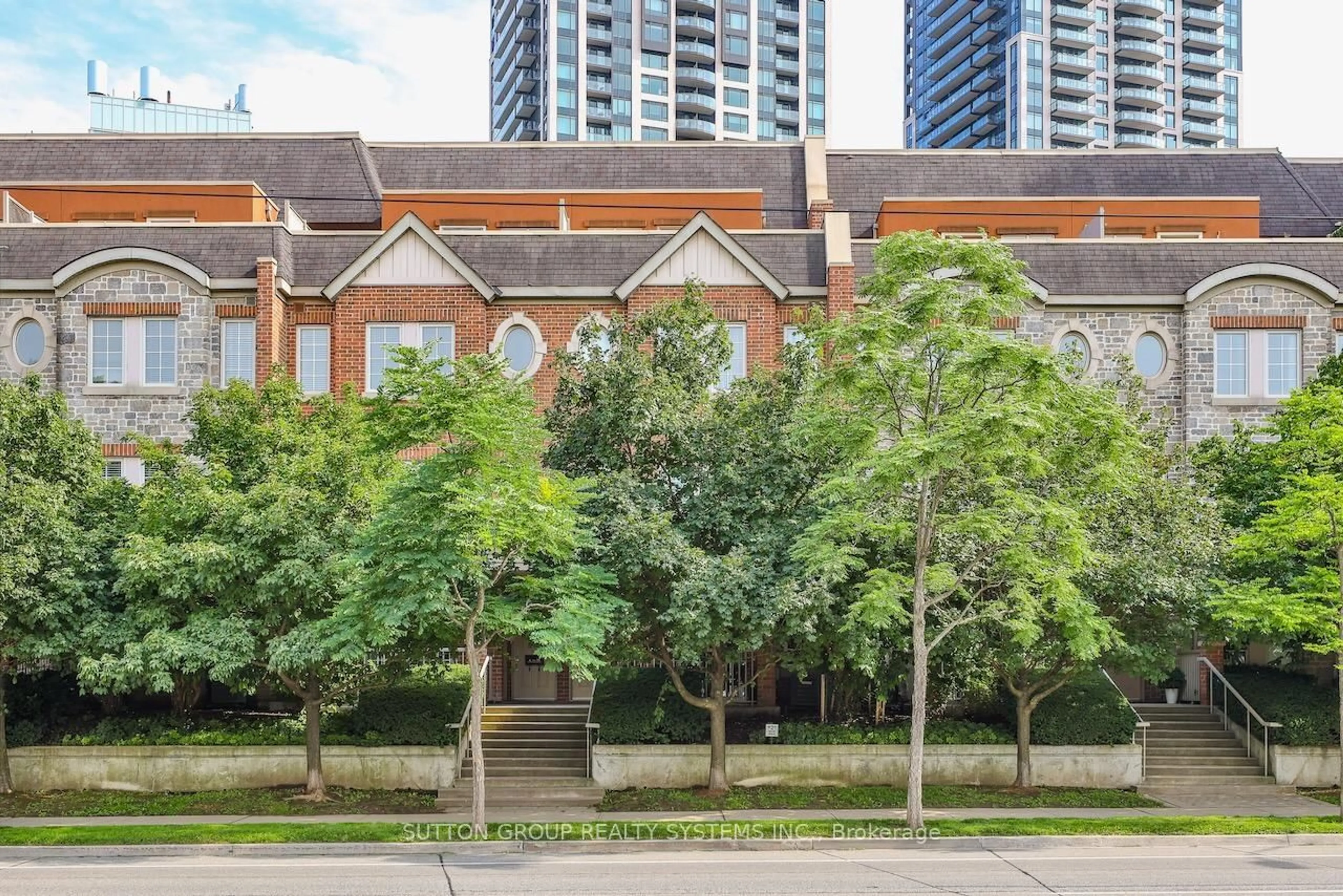 A pic from outside/outdoor area/front of a property/back of a property/a pic from drone, city buildings view from balcony for 93 The Queensway #TH20, Toronto Ontario M6S 5A7