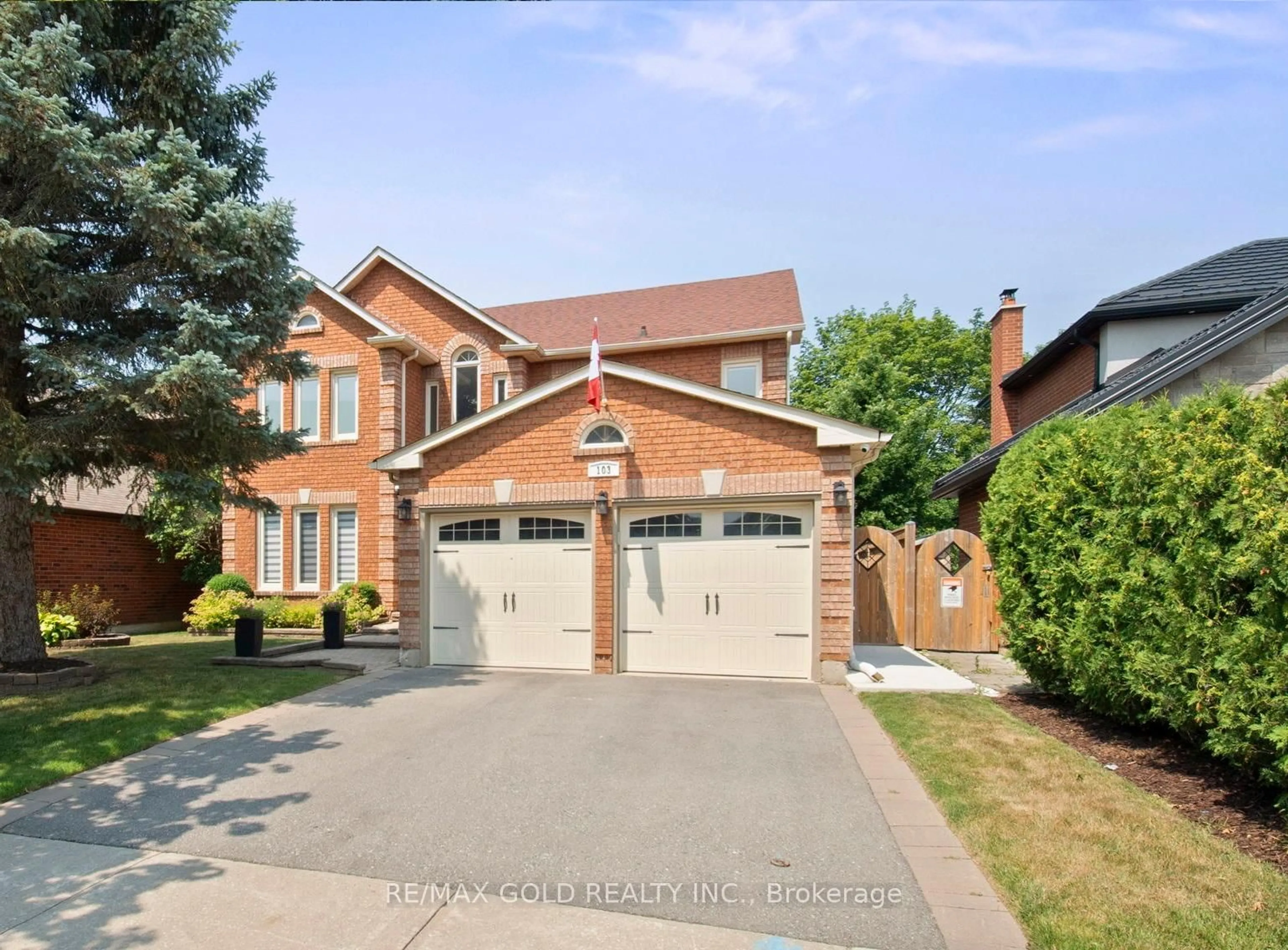 Home with brick exterior material, street for 103 Kenpark Ave, Brampton Ontario L6Z 3K5
