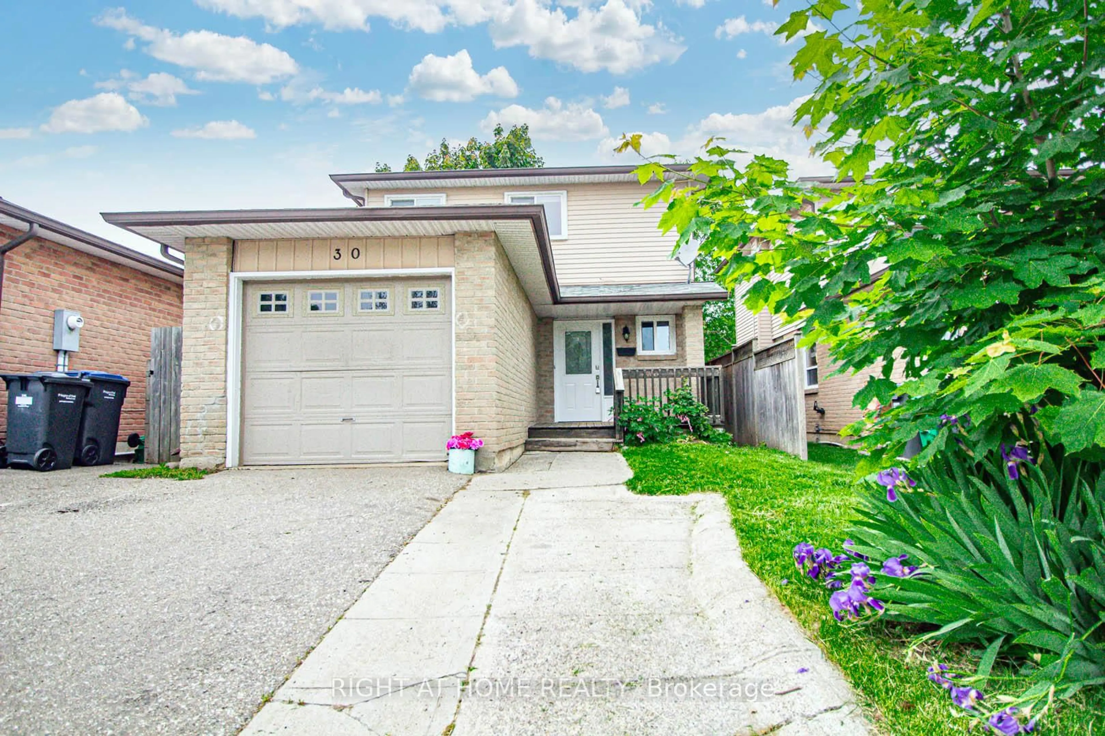 Unknown for 30 Vodden St, Brampton Ontario L6X 2W7