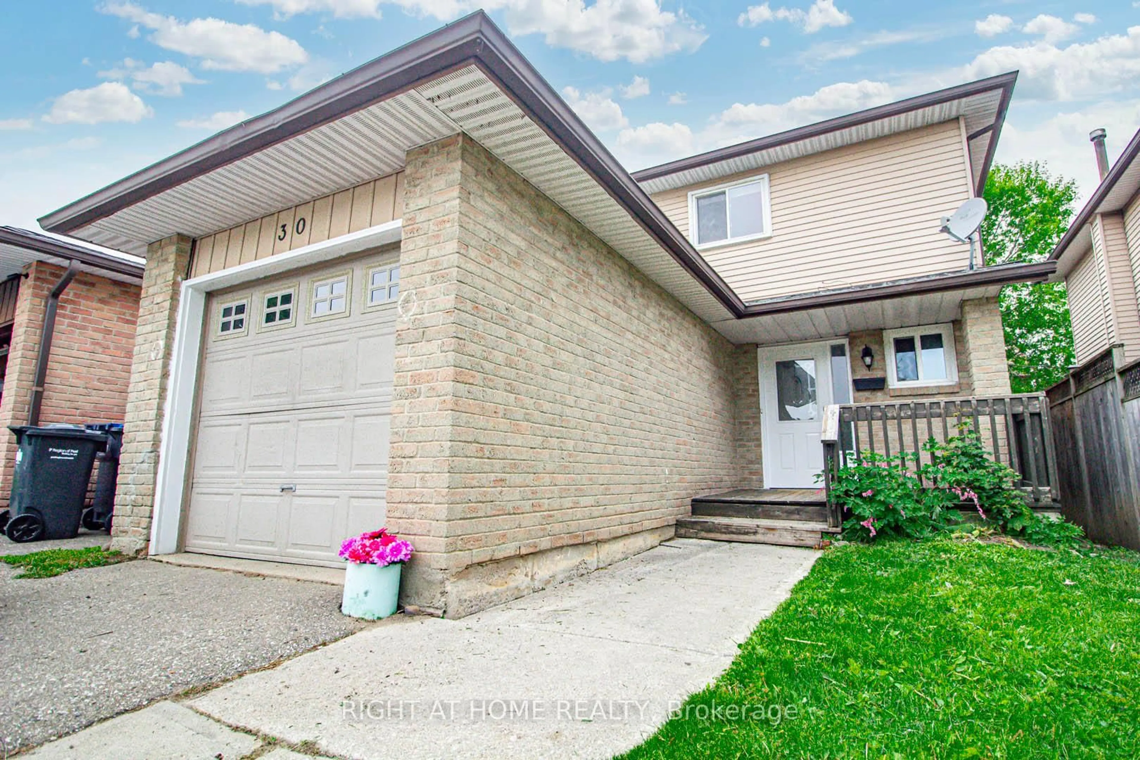 Unknown for 30 Vodden St, Brampton Ontario L6X 2W7