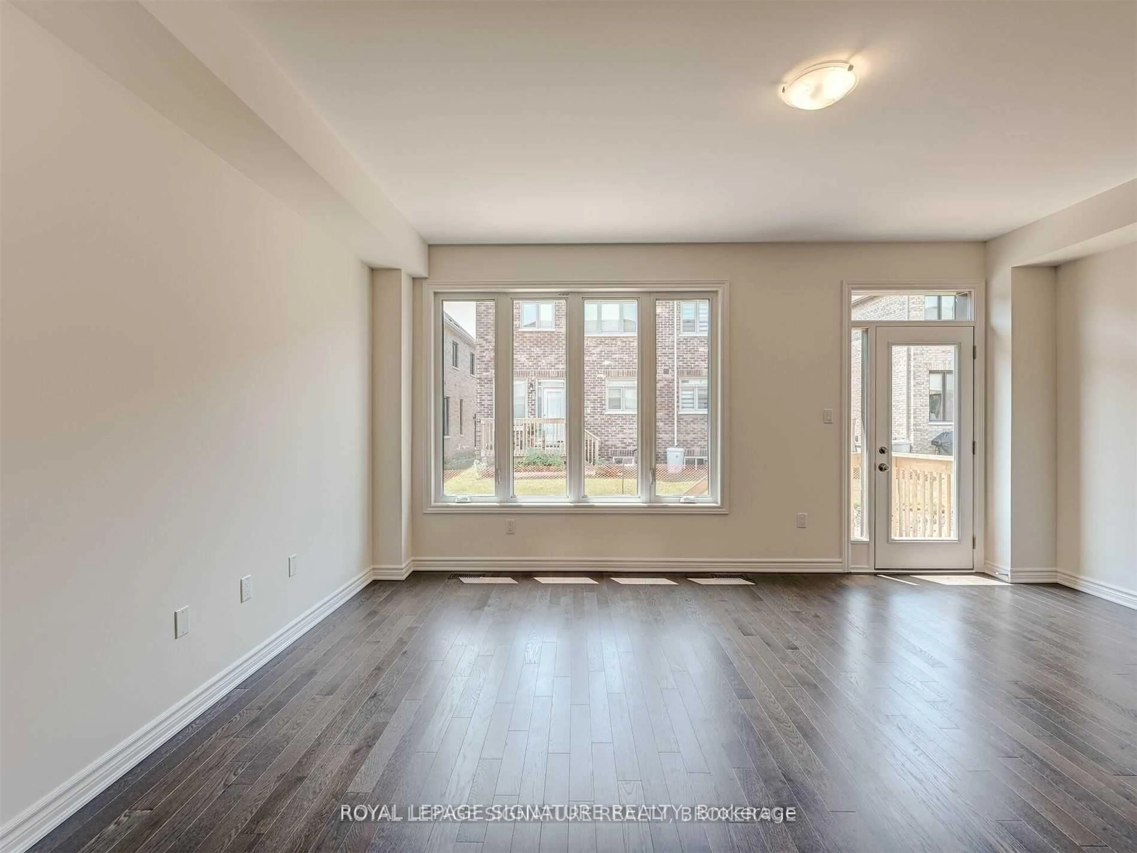 A pic of a room for 1183 Restivo Lane, Milton Ontario L9T 2X5