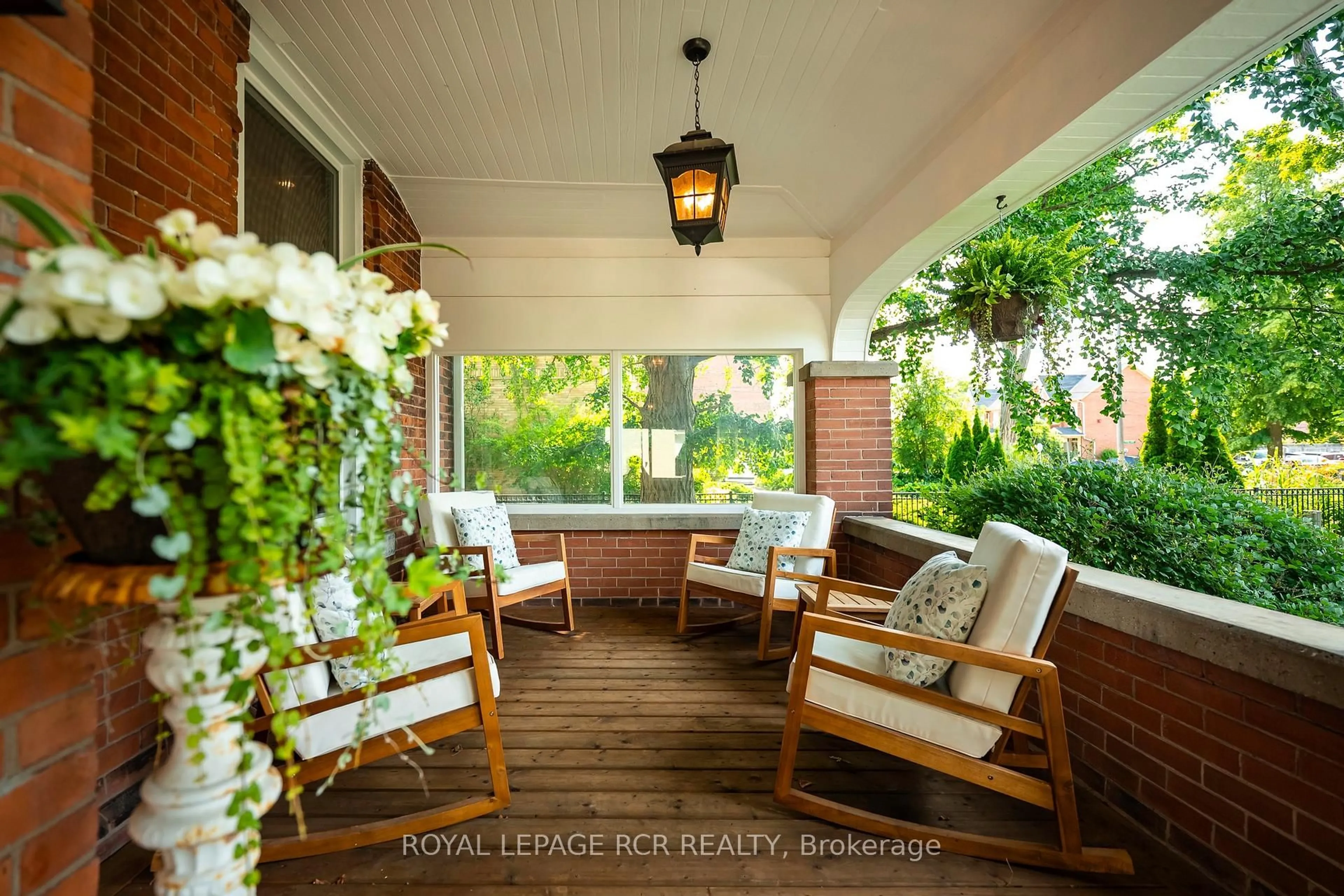 Patio, street for 11 Zina St, Orangeville Ontario L9W 1E2