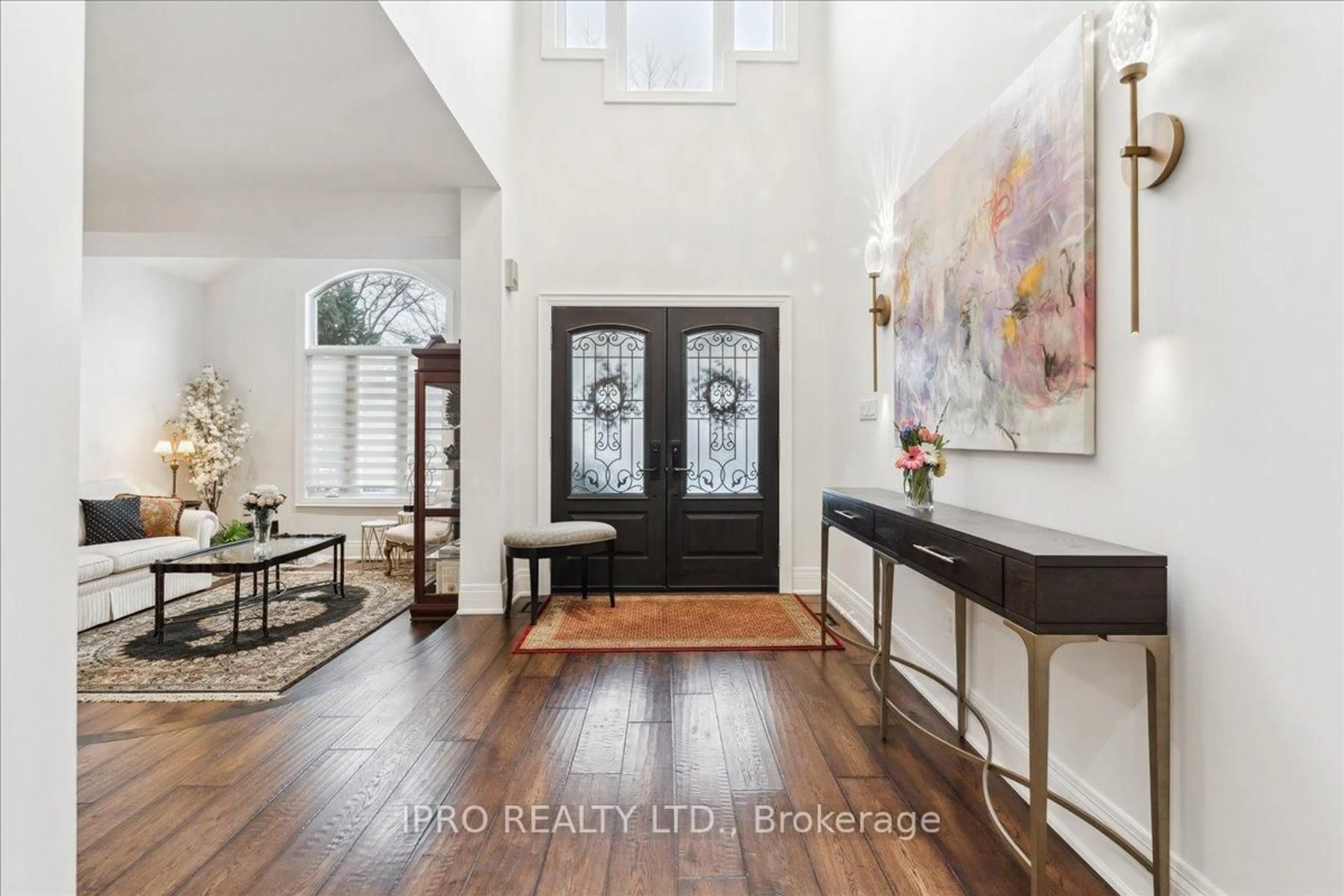 Indoor entryway for 2365 Valley Stream Pl, Oakville Ontario L6H 6X1