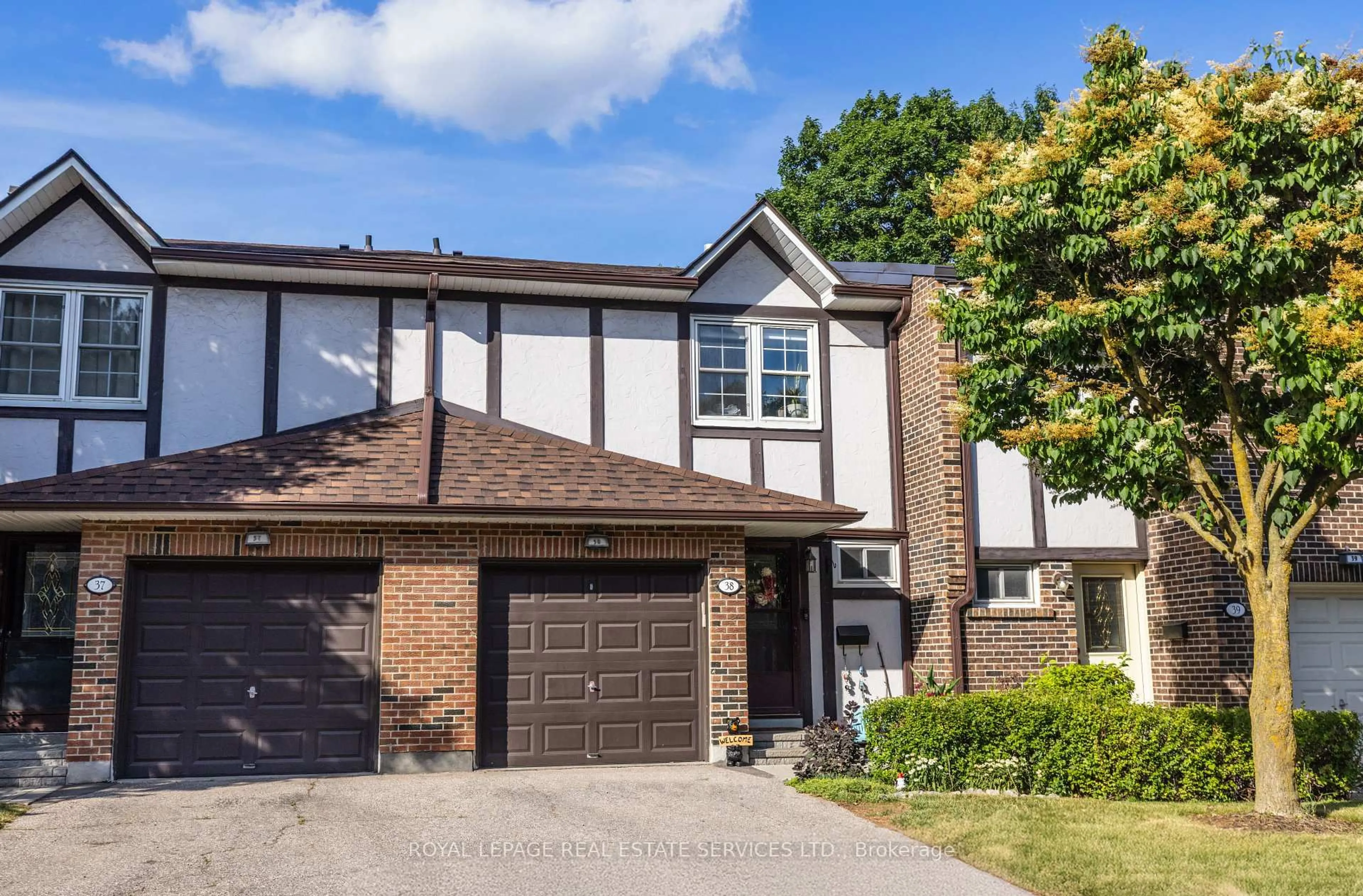 Unknown for 2120 Rathburn Rd #38, Mississauga Ontario L4W 2S8