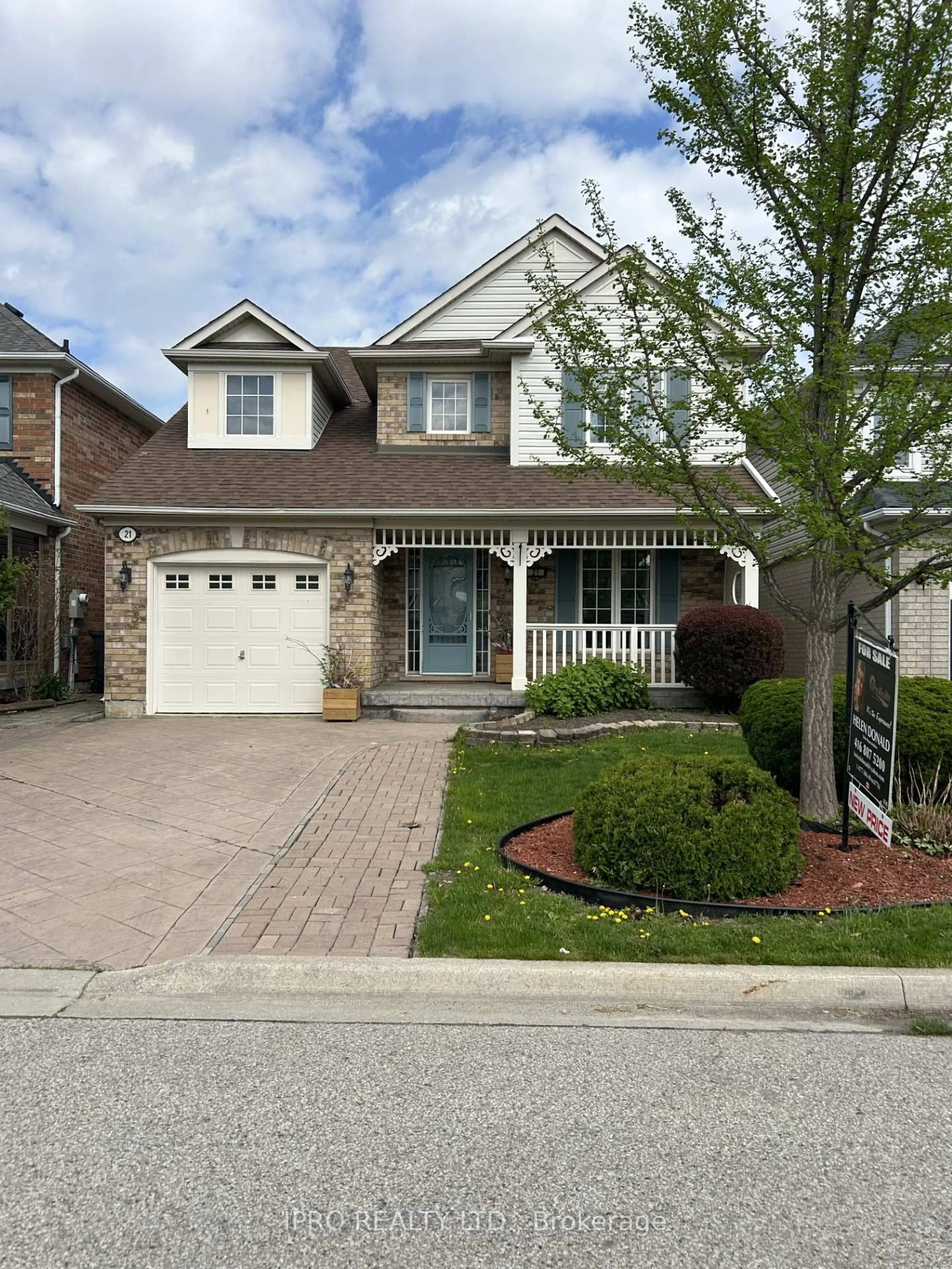 Home with brick exterior material, street for 21 Vista Green Cres, Brampton Ontario L7A 2S3