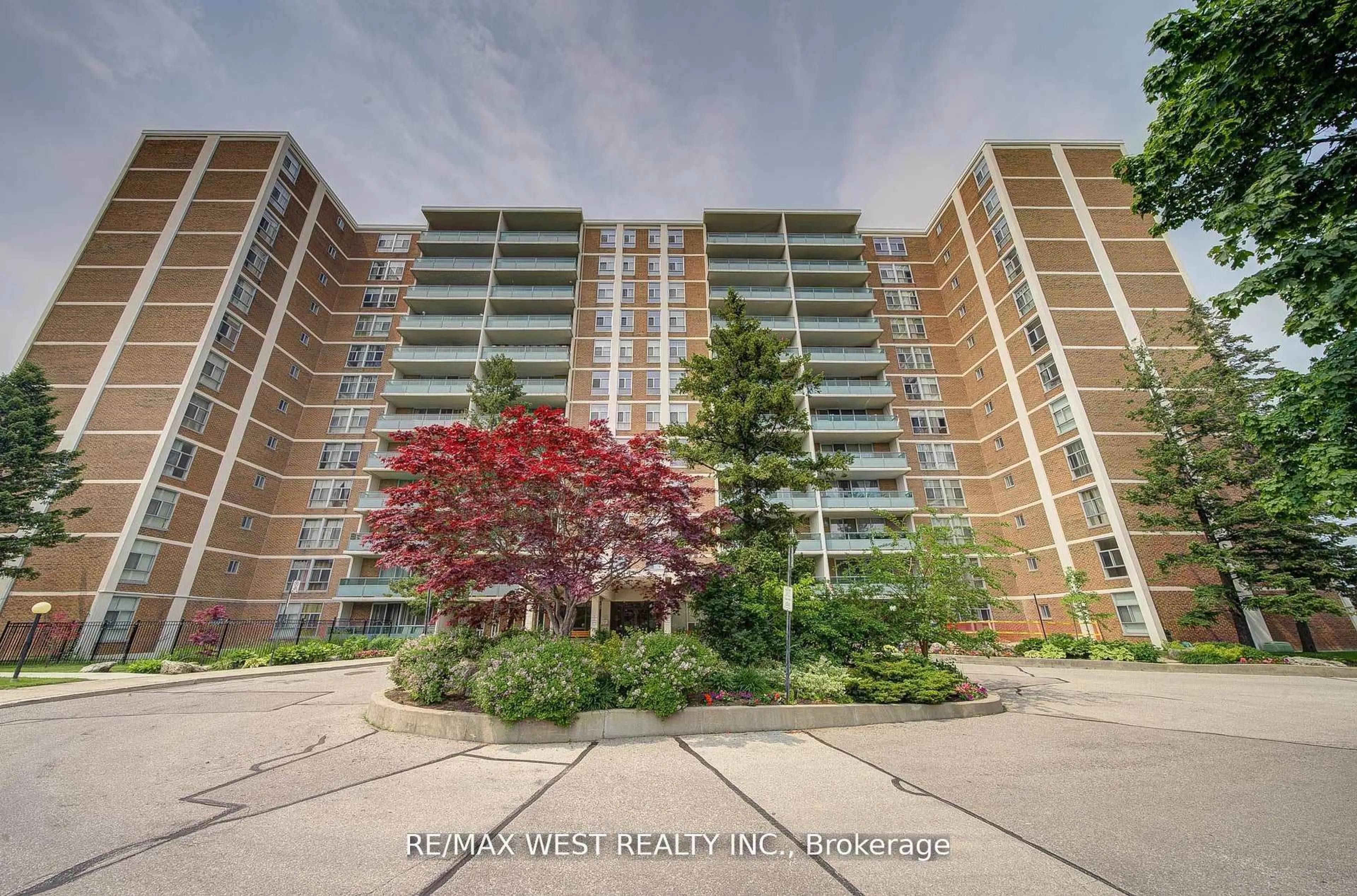 Unknown for 44 Longbourne Dr #606, Toronto Ontario M9R 2M7