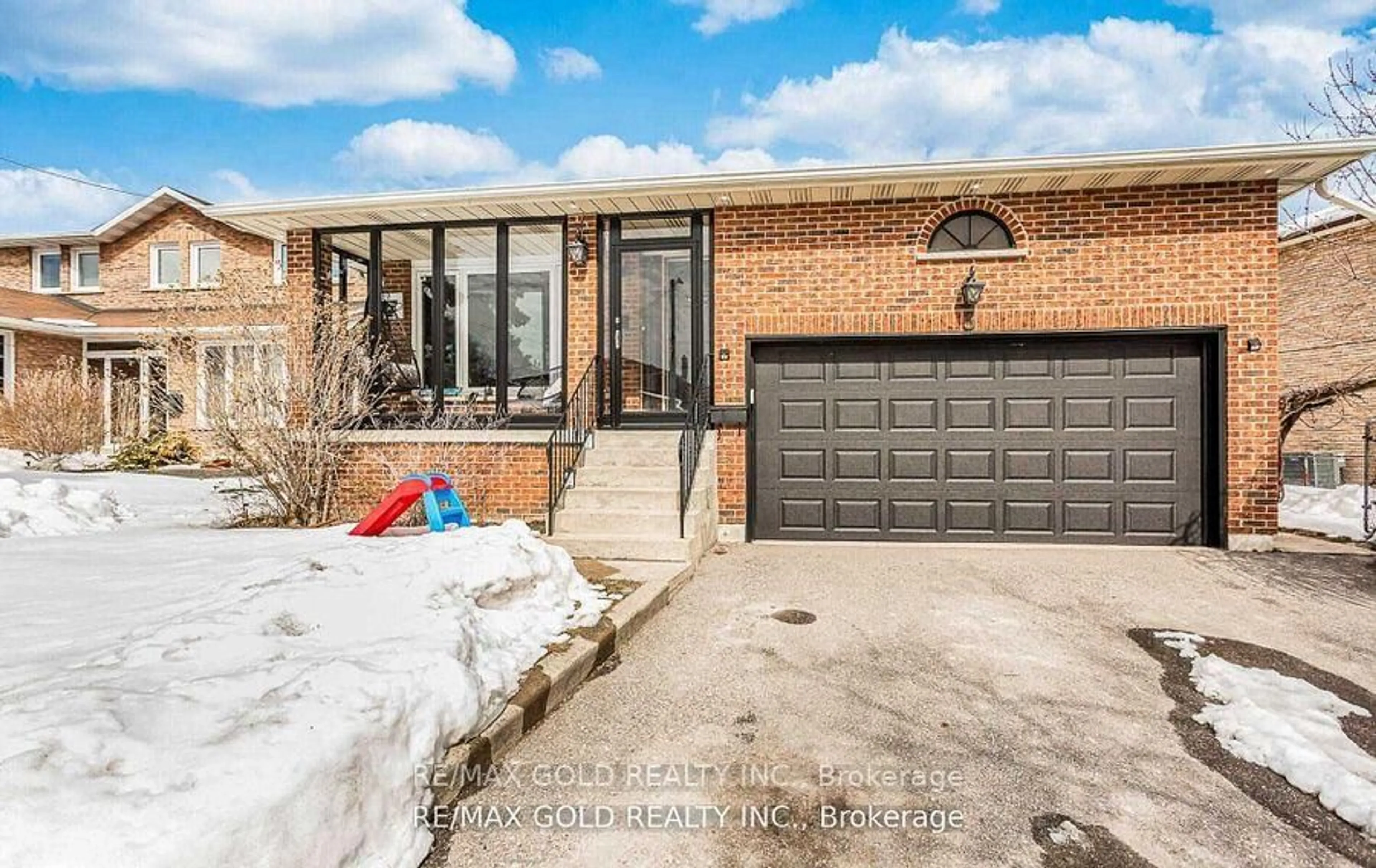 Home with brick exterior material, street for 3 Panorama Cres, Brampton Ontario L6S 3T7