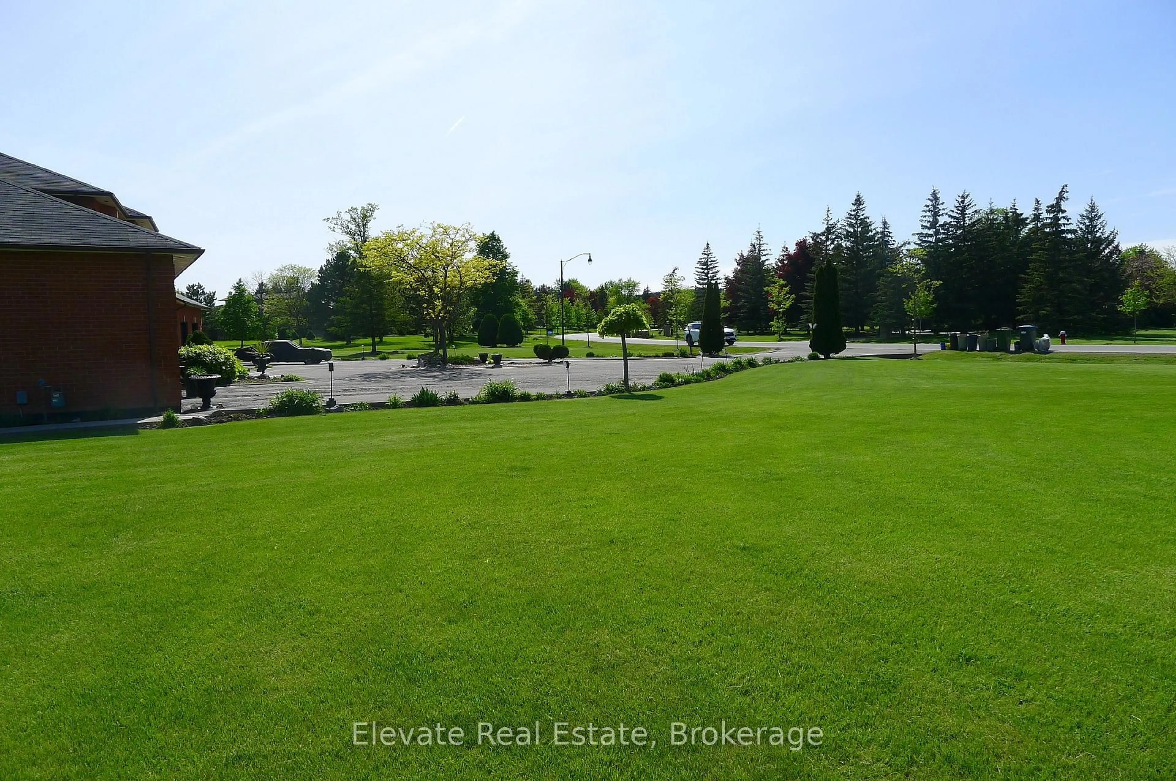A pic from outside/outdoor area/front of a property/back of a property/a pic from drone, water/lake/river/ocean view for 16 Fenton Way, Brampton Ontario L6P 0P5