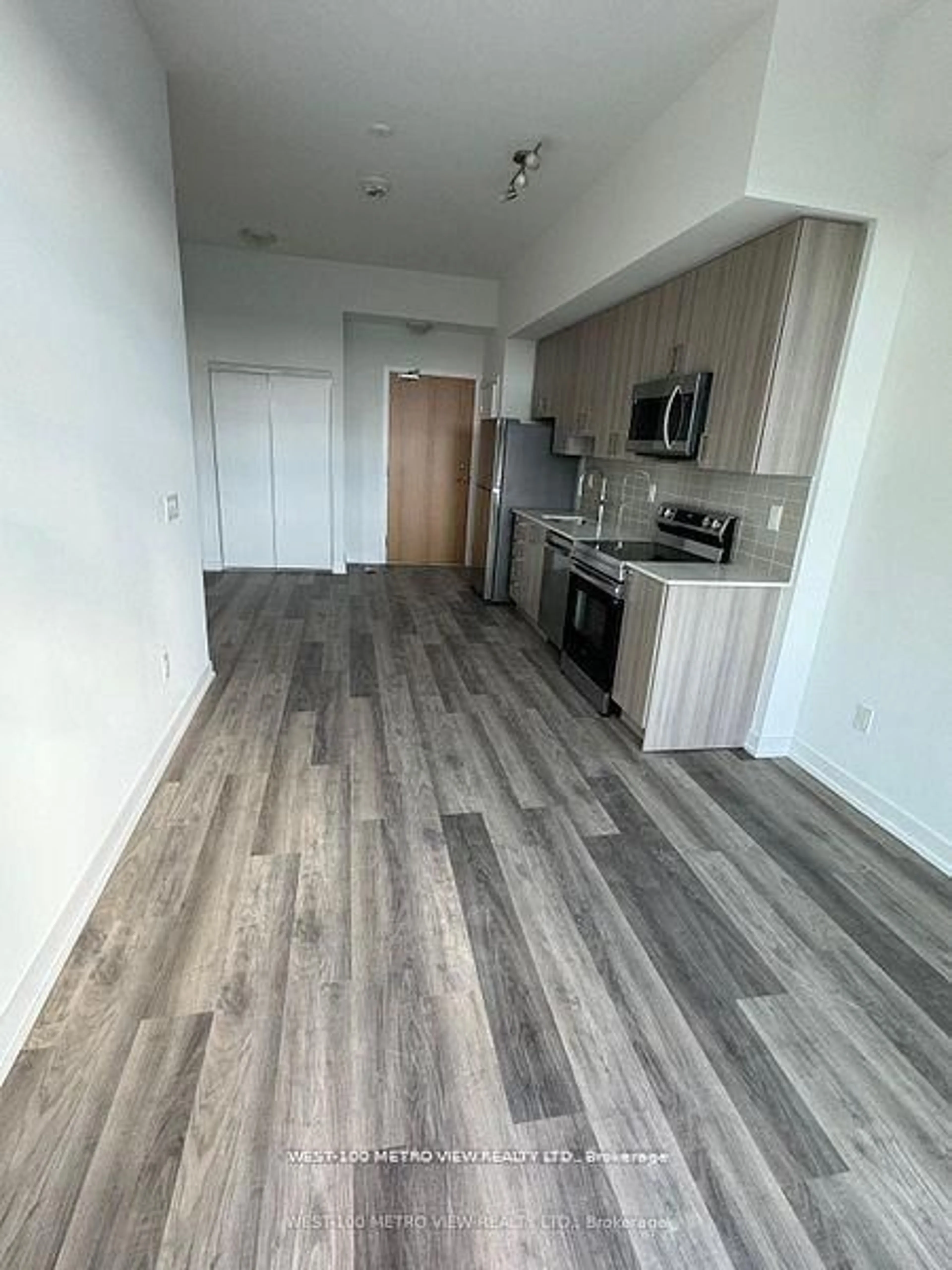 A pic of a room for 859 The Queensway #710, Toronto Ontario M8Z 1N8