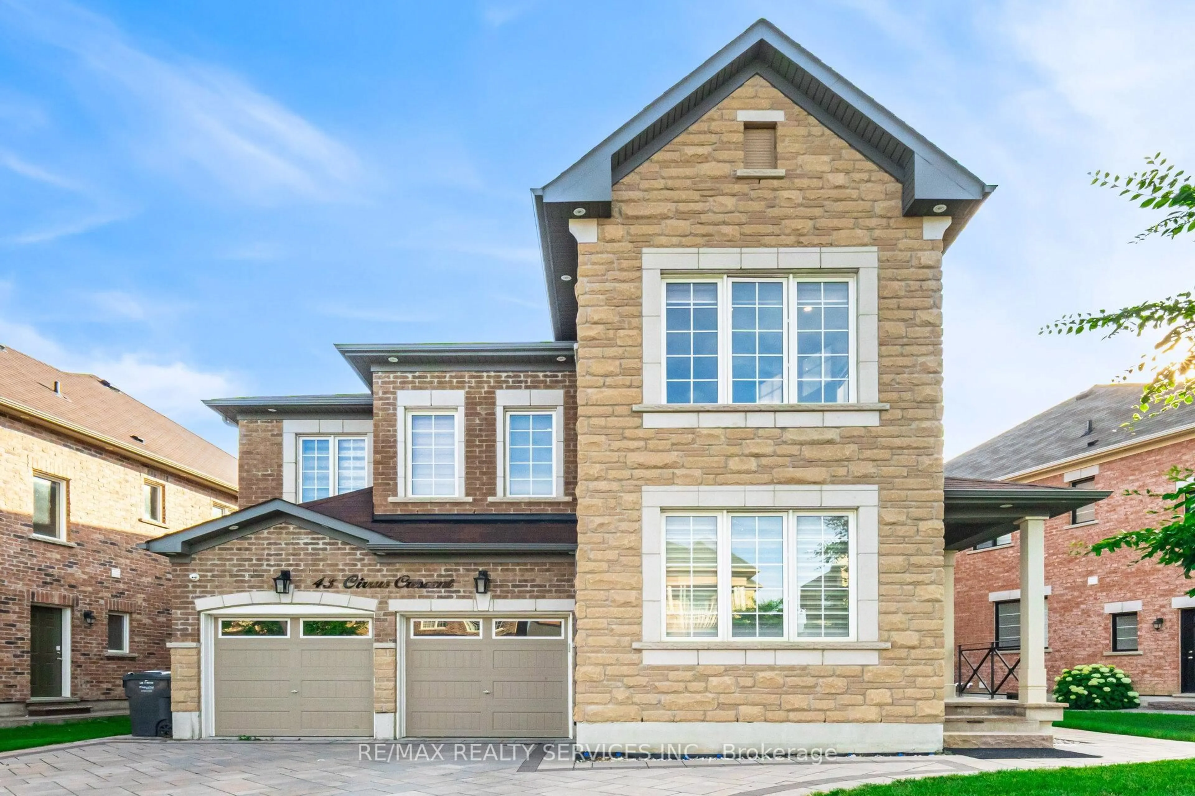 Home with brick exterior material, street for 43 Cirrus Cres, Caledon Ontario L7C 4B7