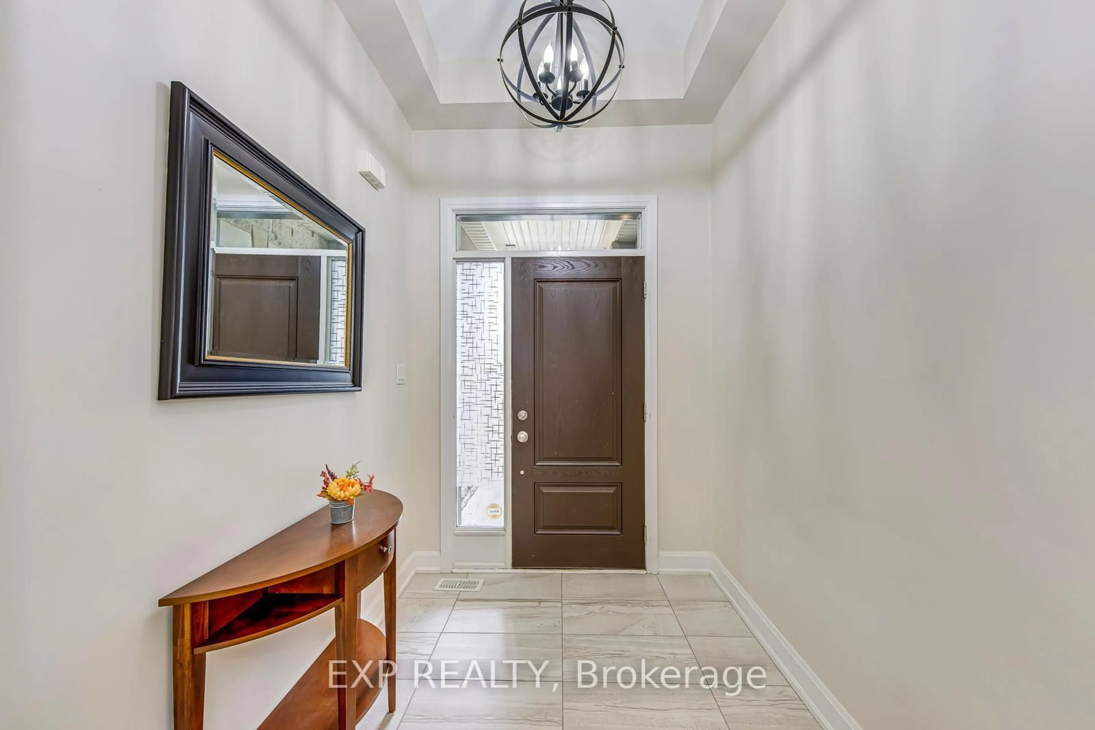 Indoor entryway for 3129 Riverpath Common, Oakville Ontario L6M 1P6