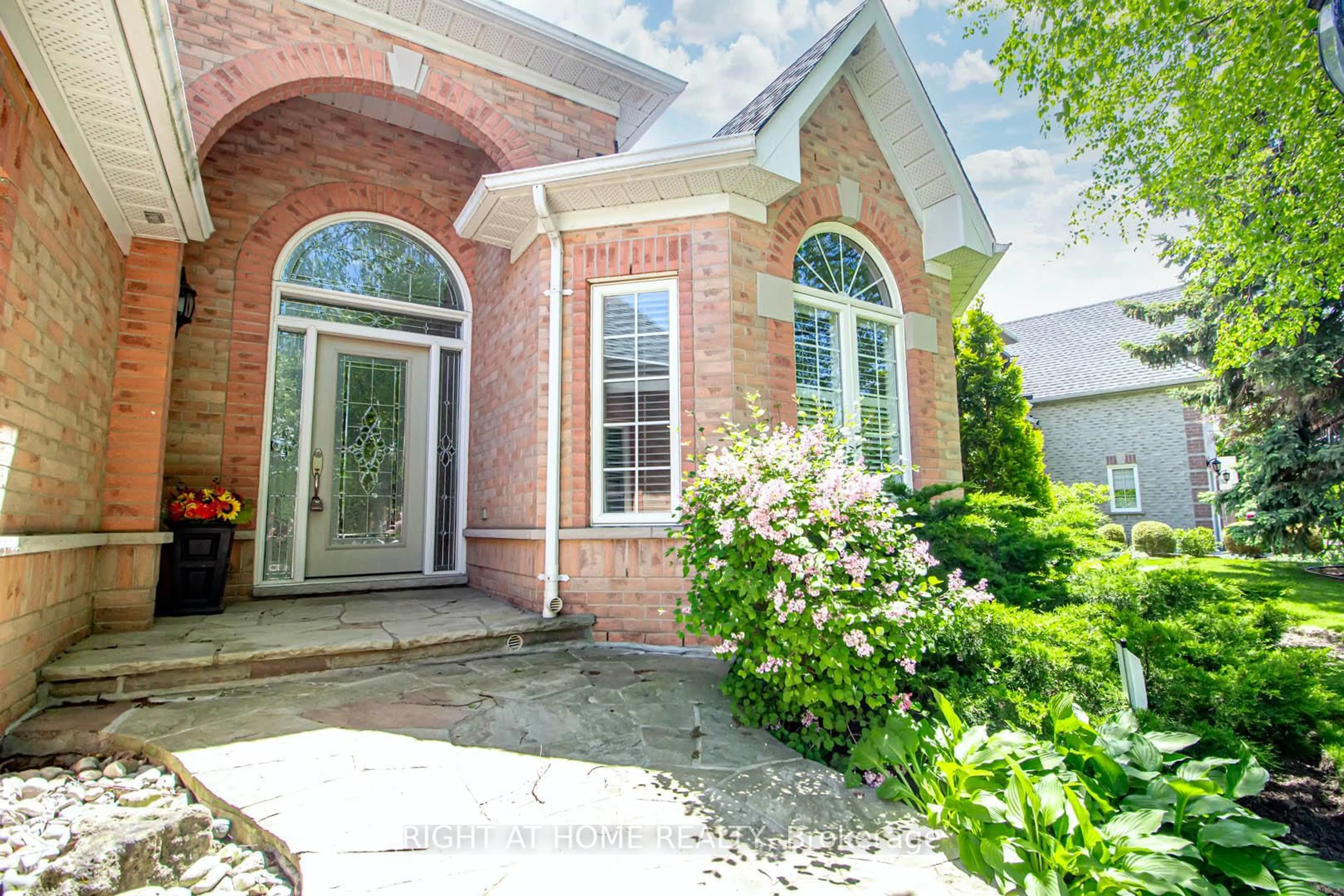Home with brick exterior material, street for 2156 Country Club Dr, Burlington Ontario L7M 4A8