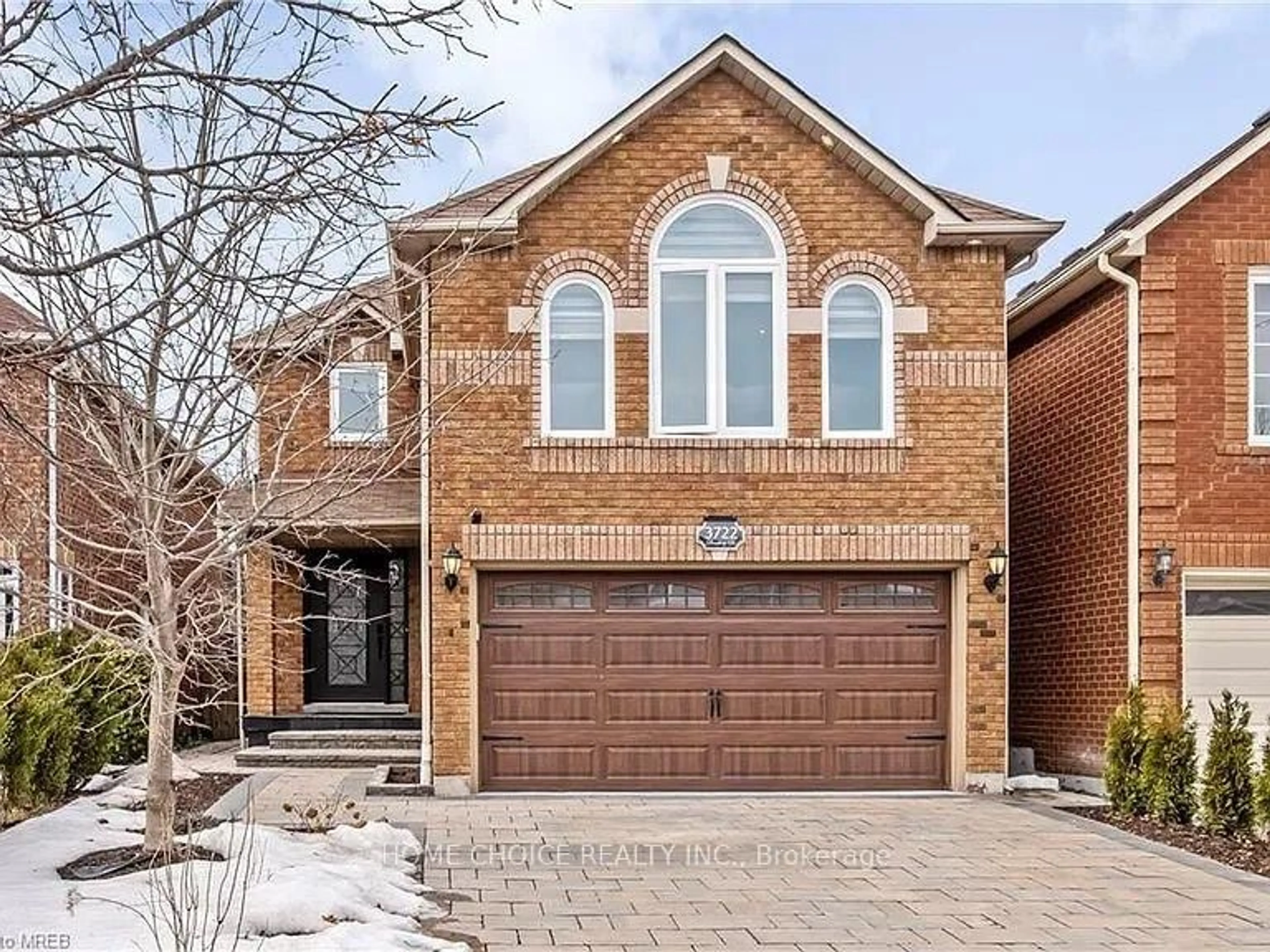 Home with brick exterior material, street for 3722 Densbury Dr, Mississauga Ontario L5N 6Z1