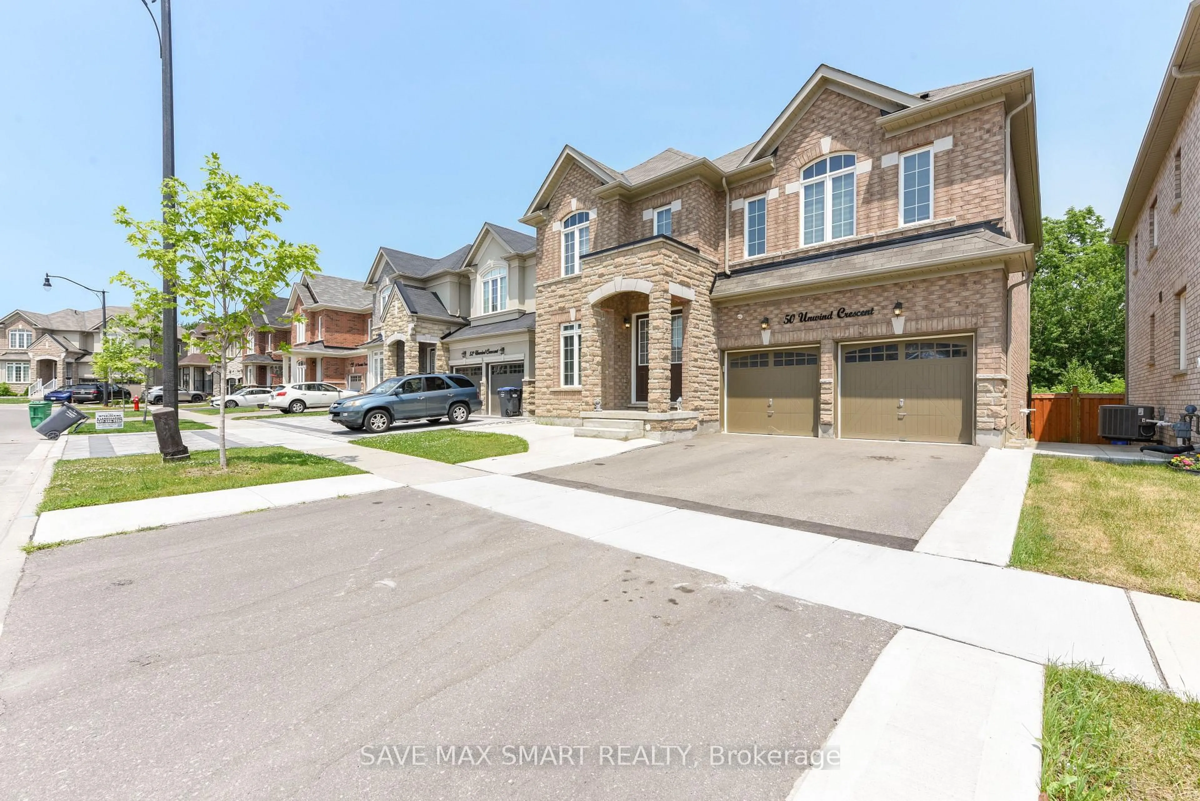 Unknown for 50 Unwind Cres, Brampton Ontario L6X 5J6