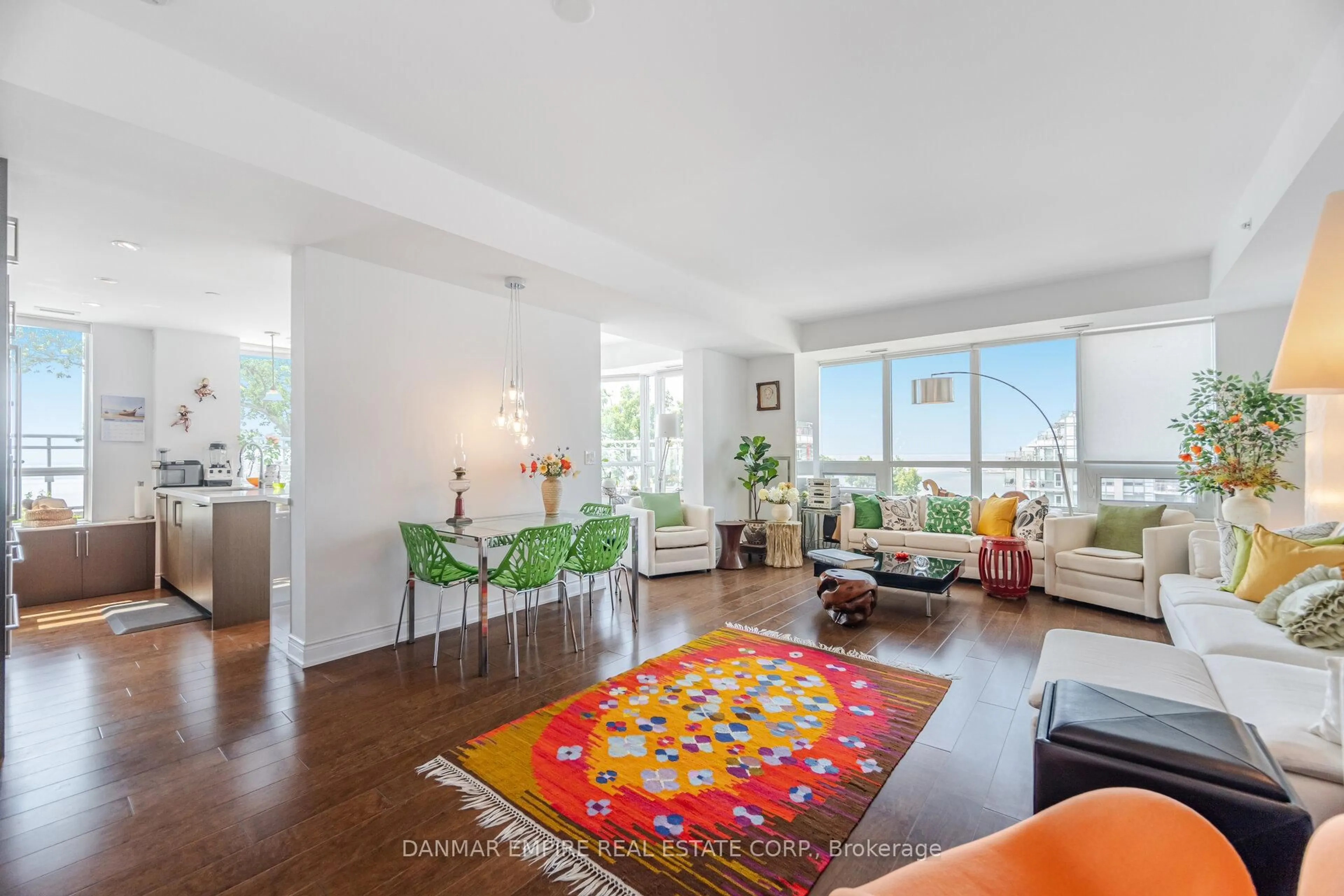 Living room with furniture, unknown for 3500 Lakeshore Rd #604, Oakville Ontario L6L 0B4