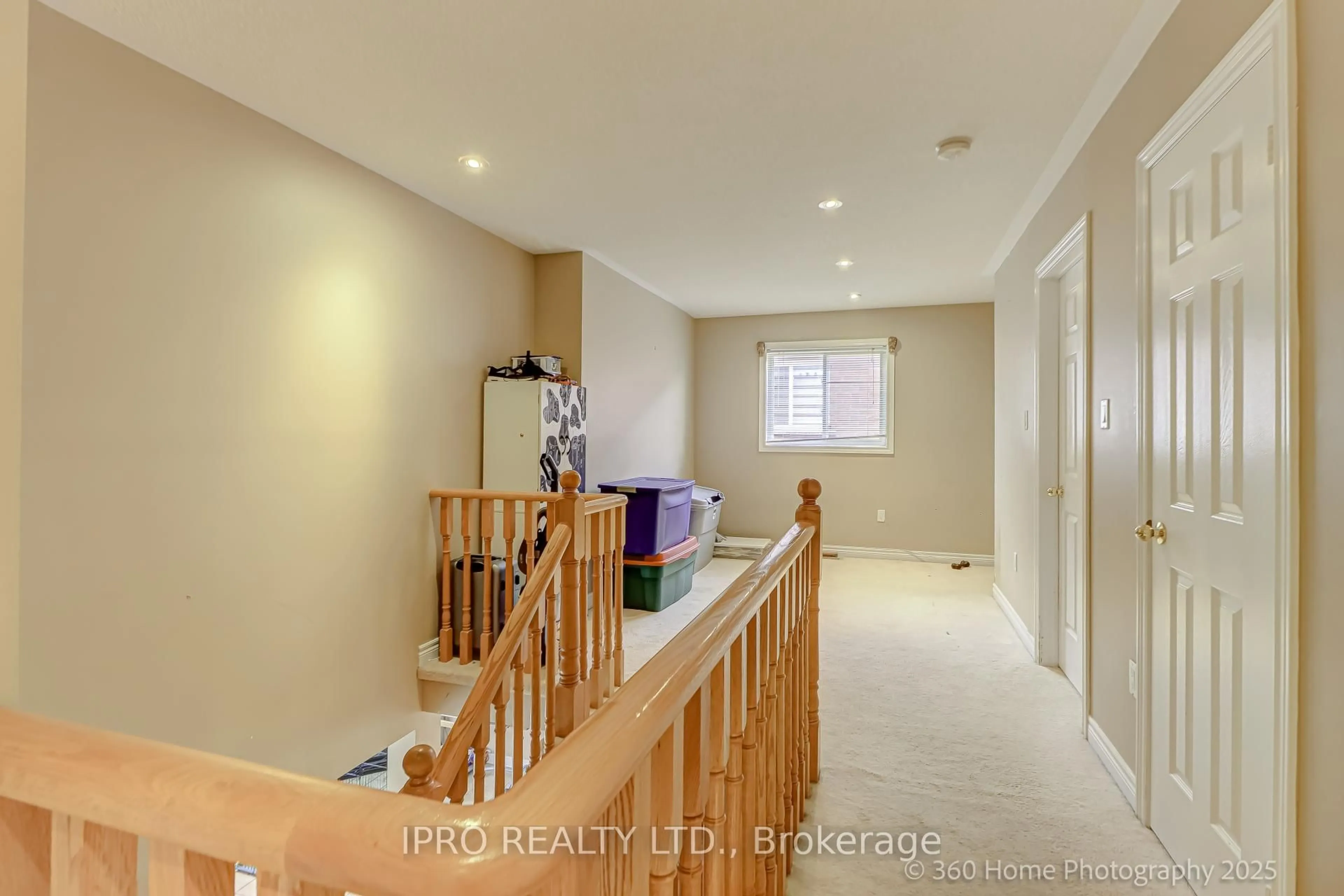 Unknown for 5 Fairhill Ave, Brampton Ontario L7A 2A9